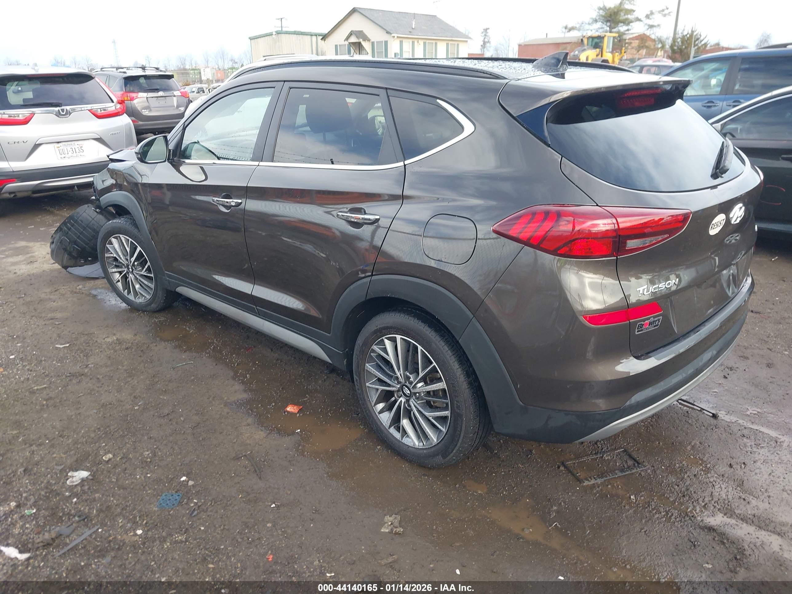 HYUNDAI TUCSON image 3