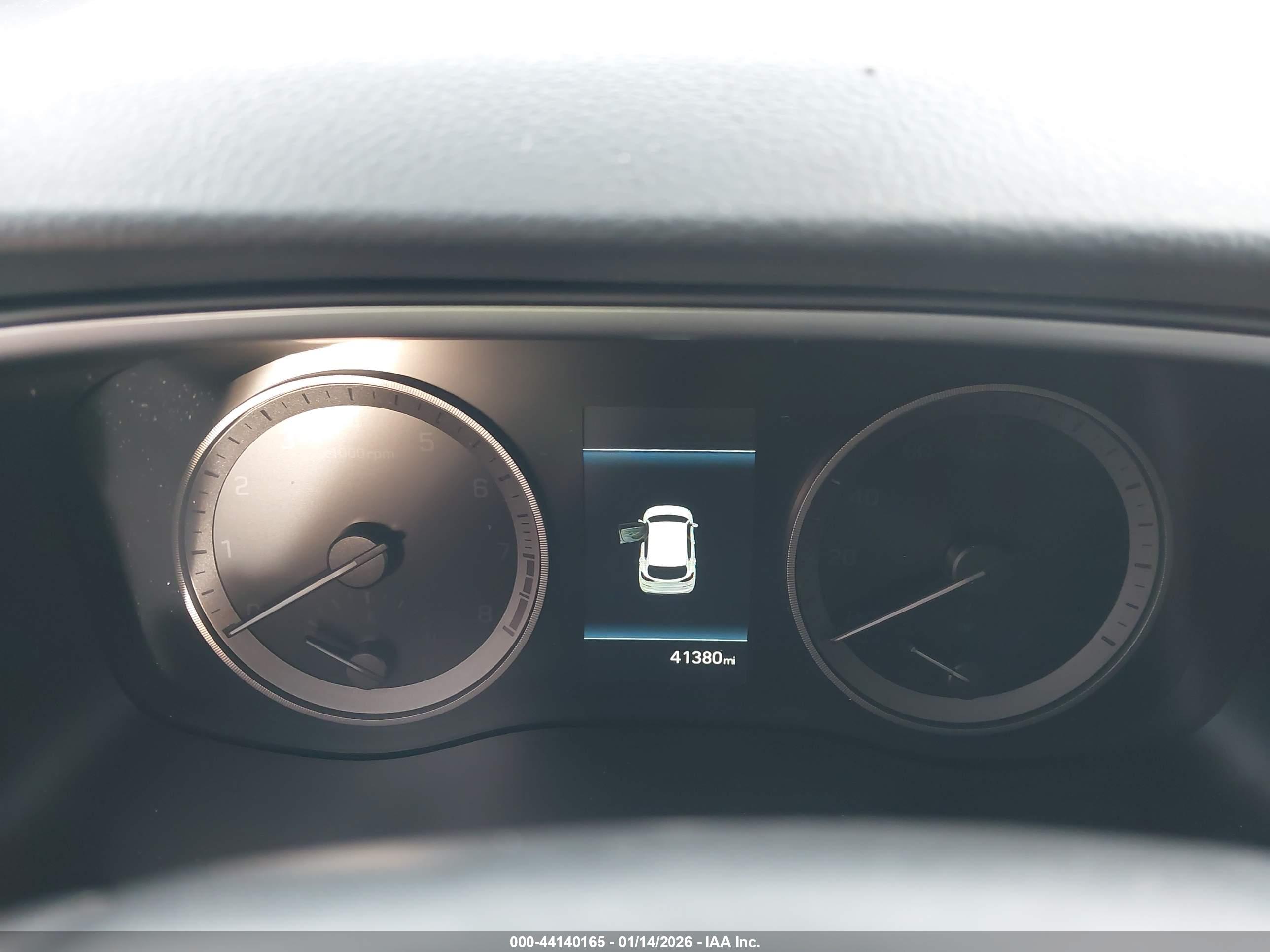HYUNDAI TUCSON image 7
