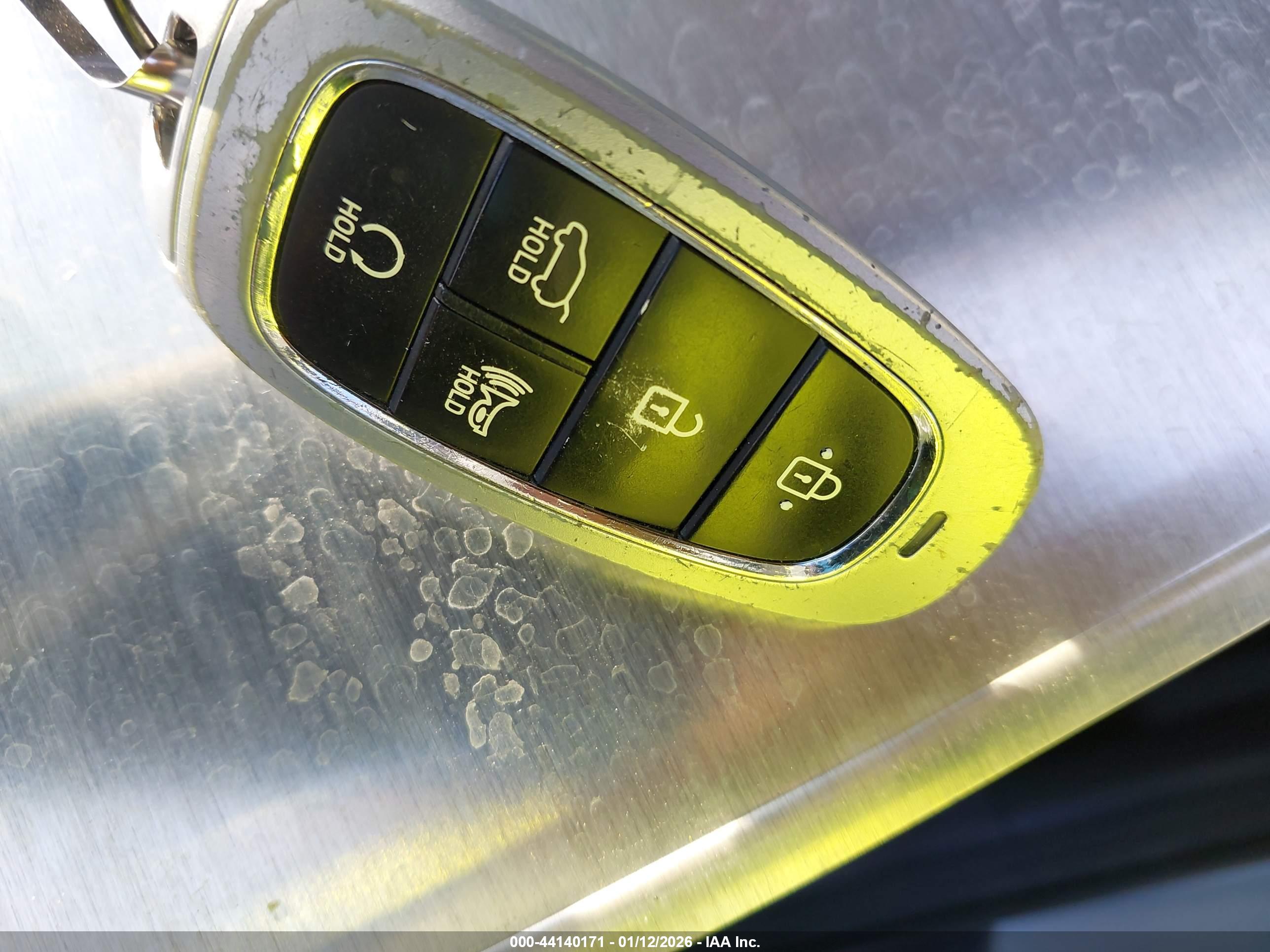 HYUNDAI TUCSON image 11