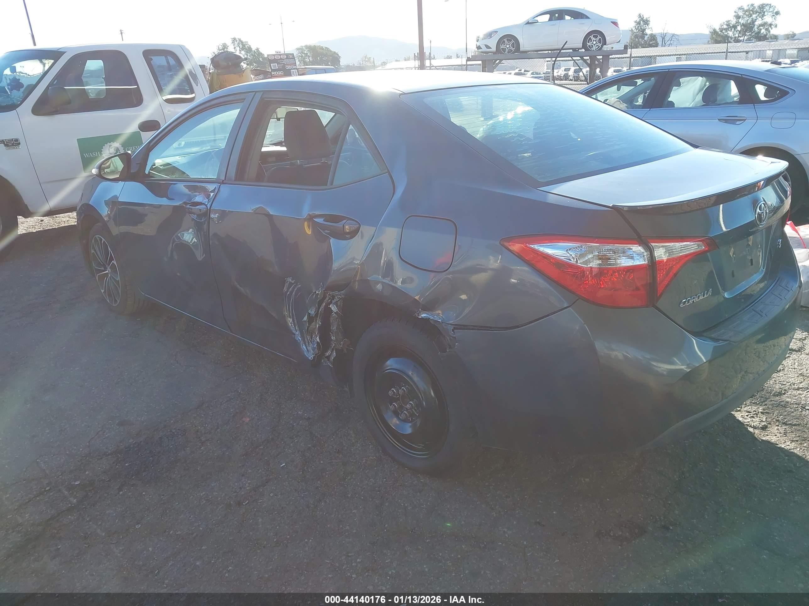 TOYOTA COROLLA image 3