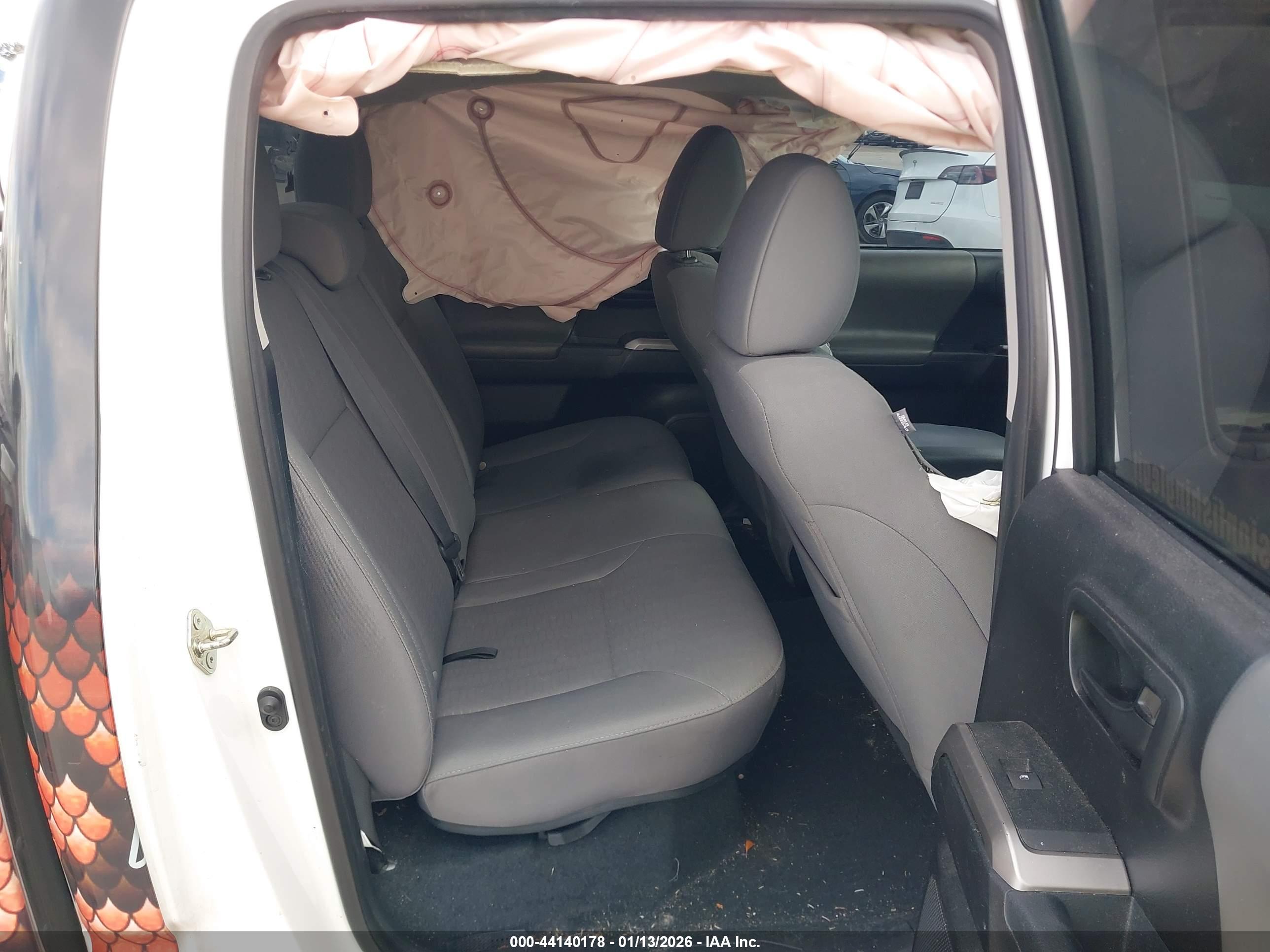 TOYOTA TACOMA image 8