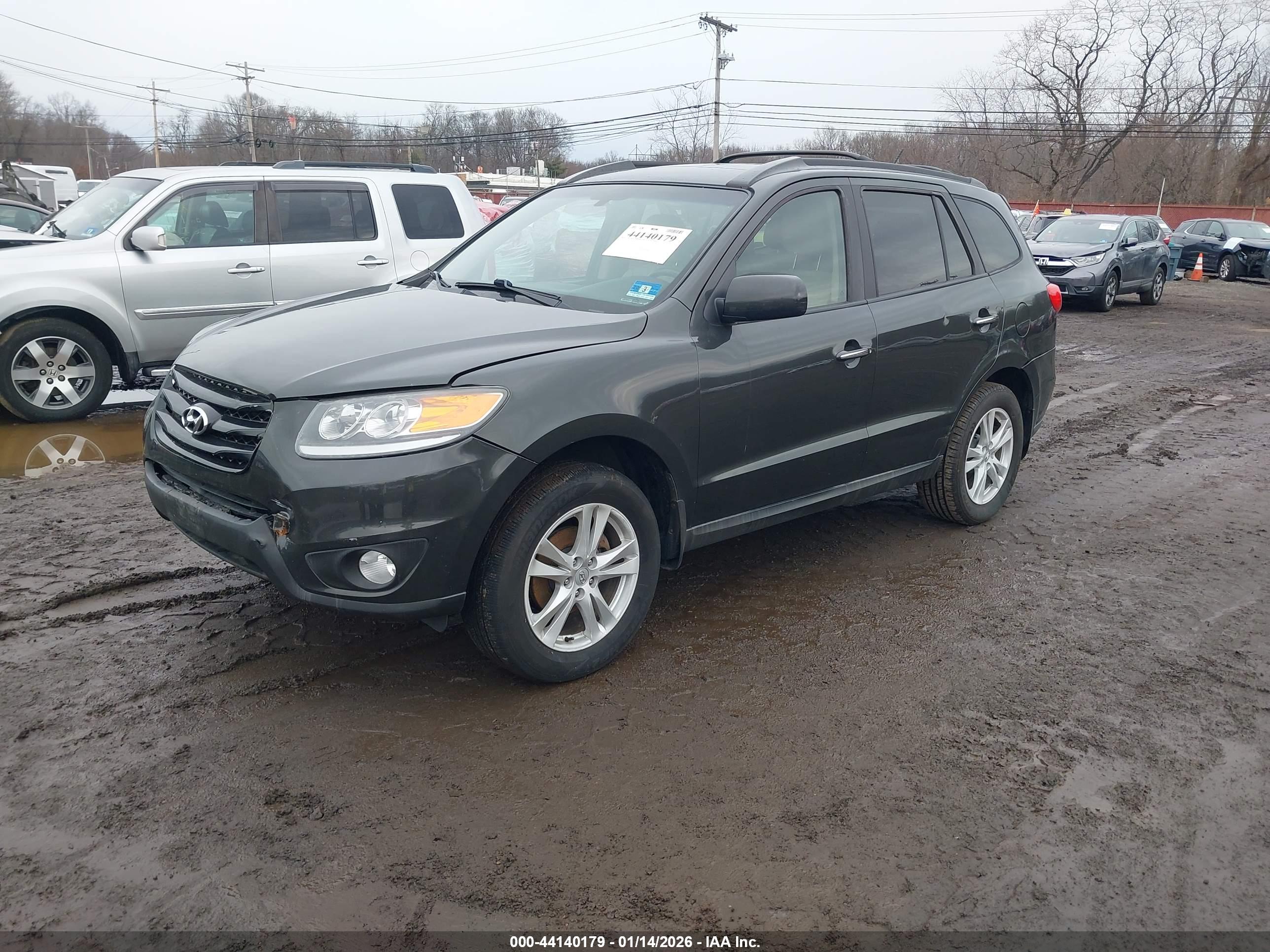 HYUNDAI SANTA image 2