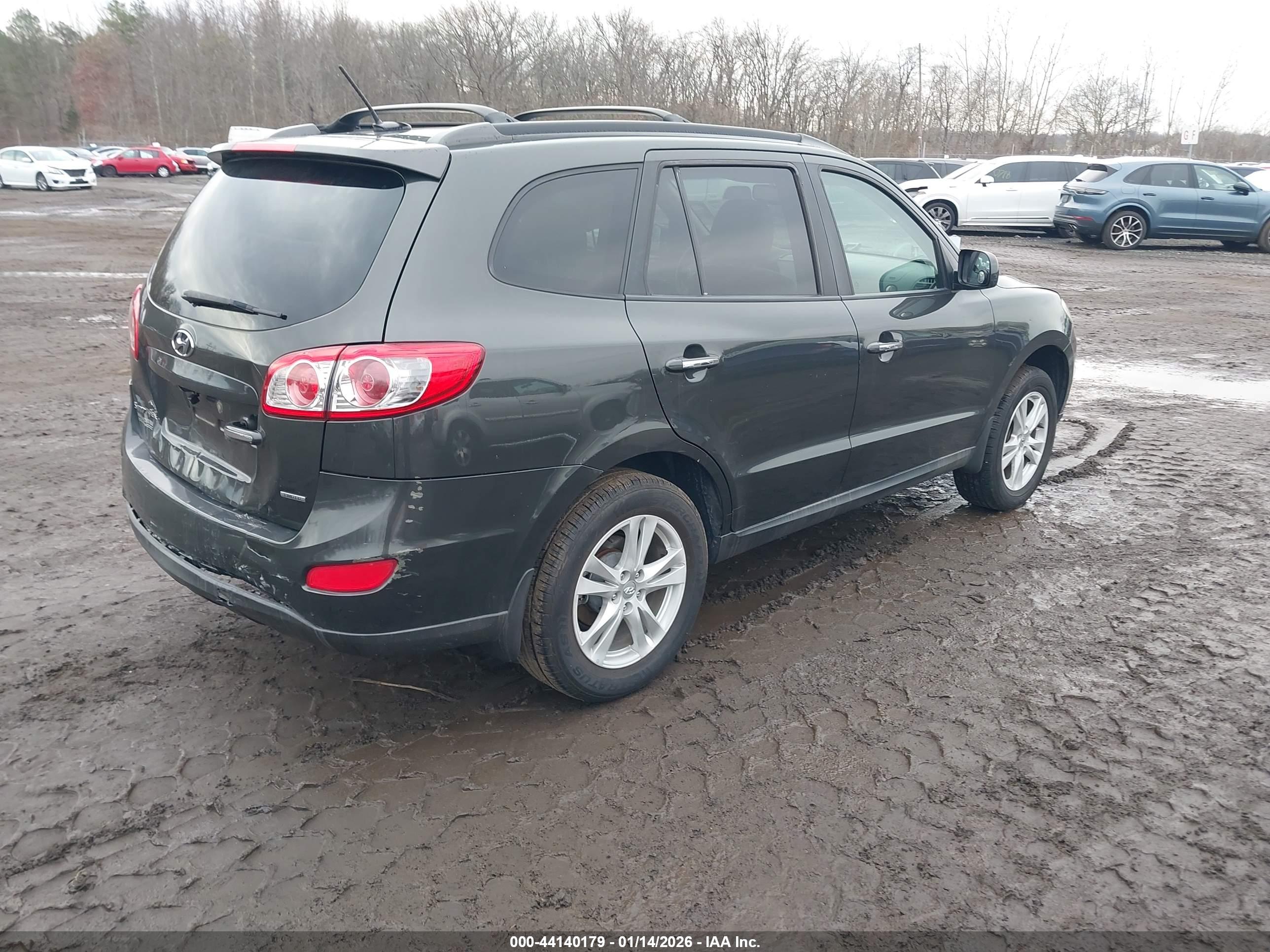 HYUNDAI SANTA image 4