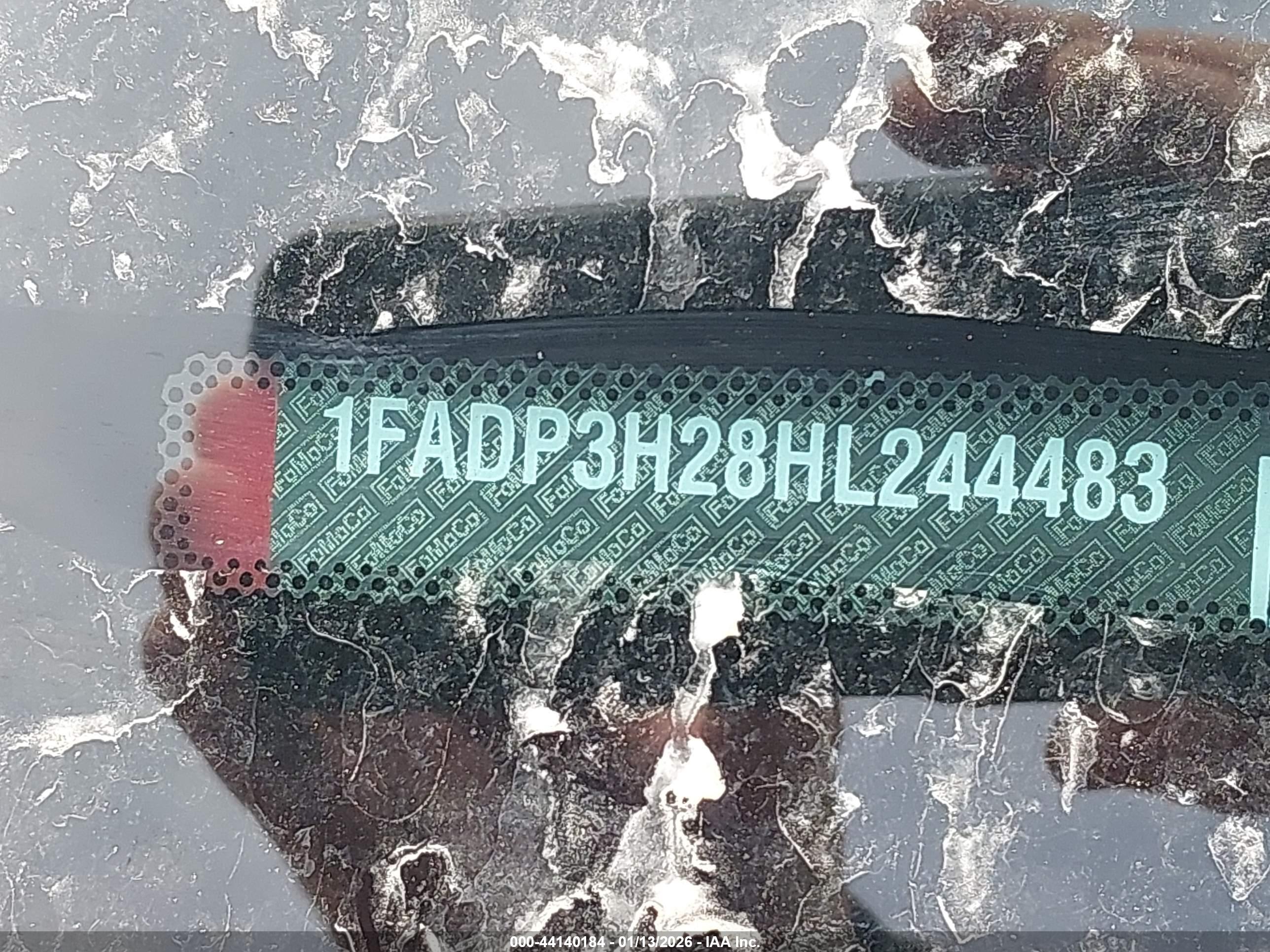 FORD FOCUS image 9