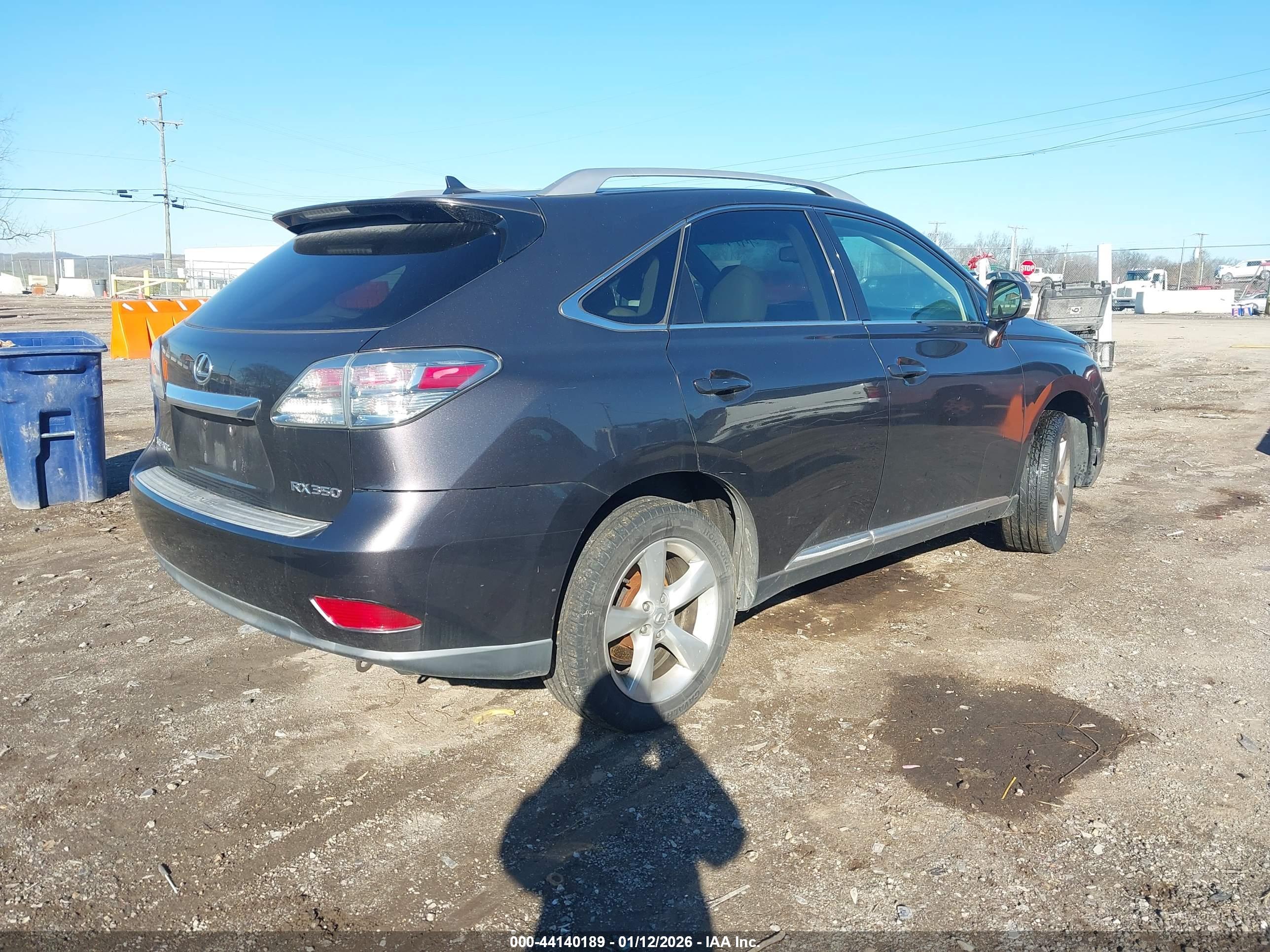 LEXUS RX image 4