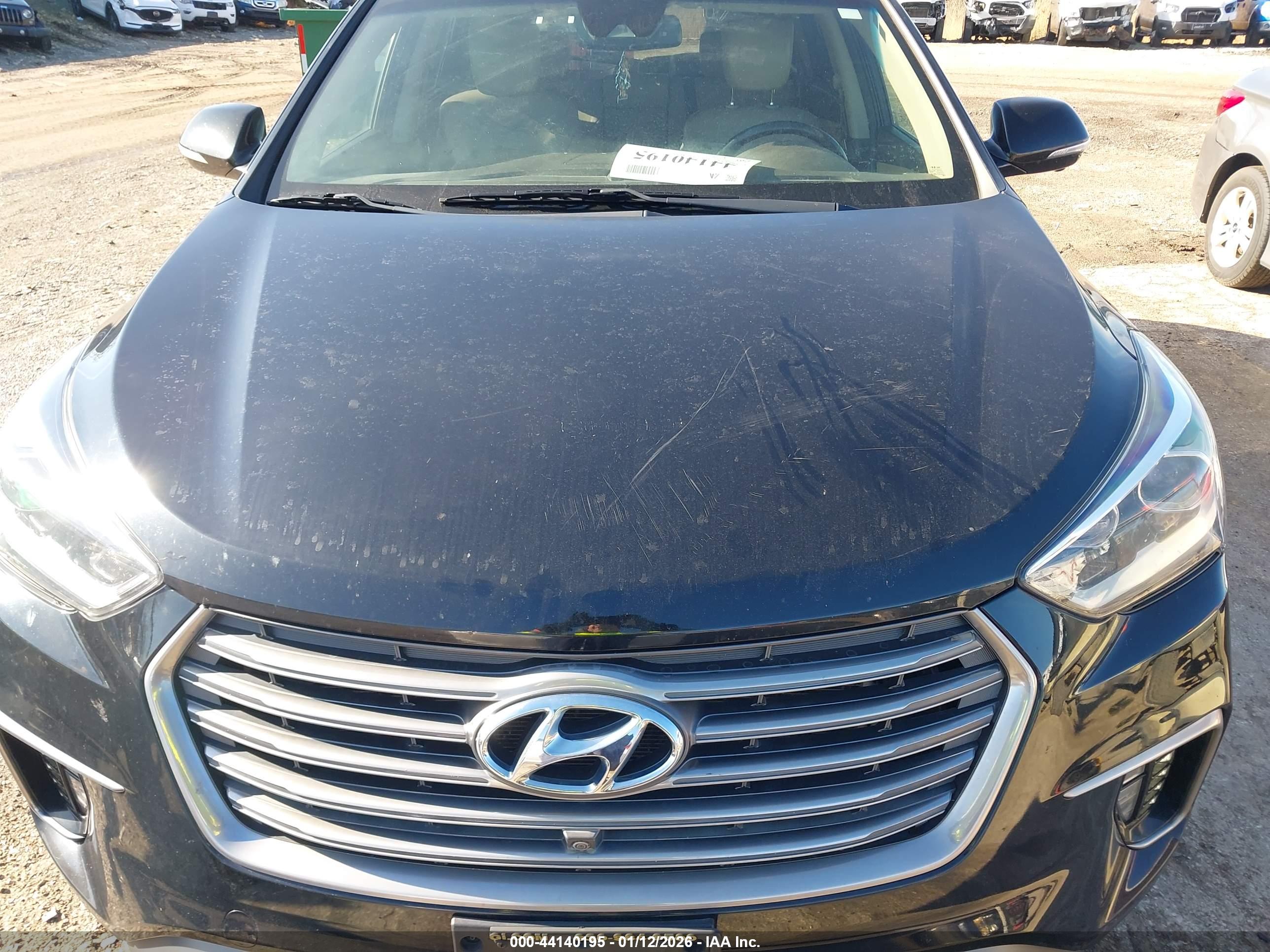 HYUNDAI SANTA image 6