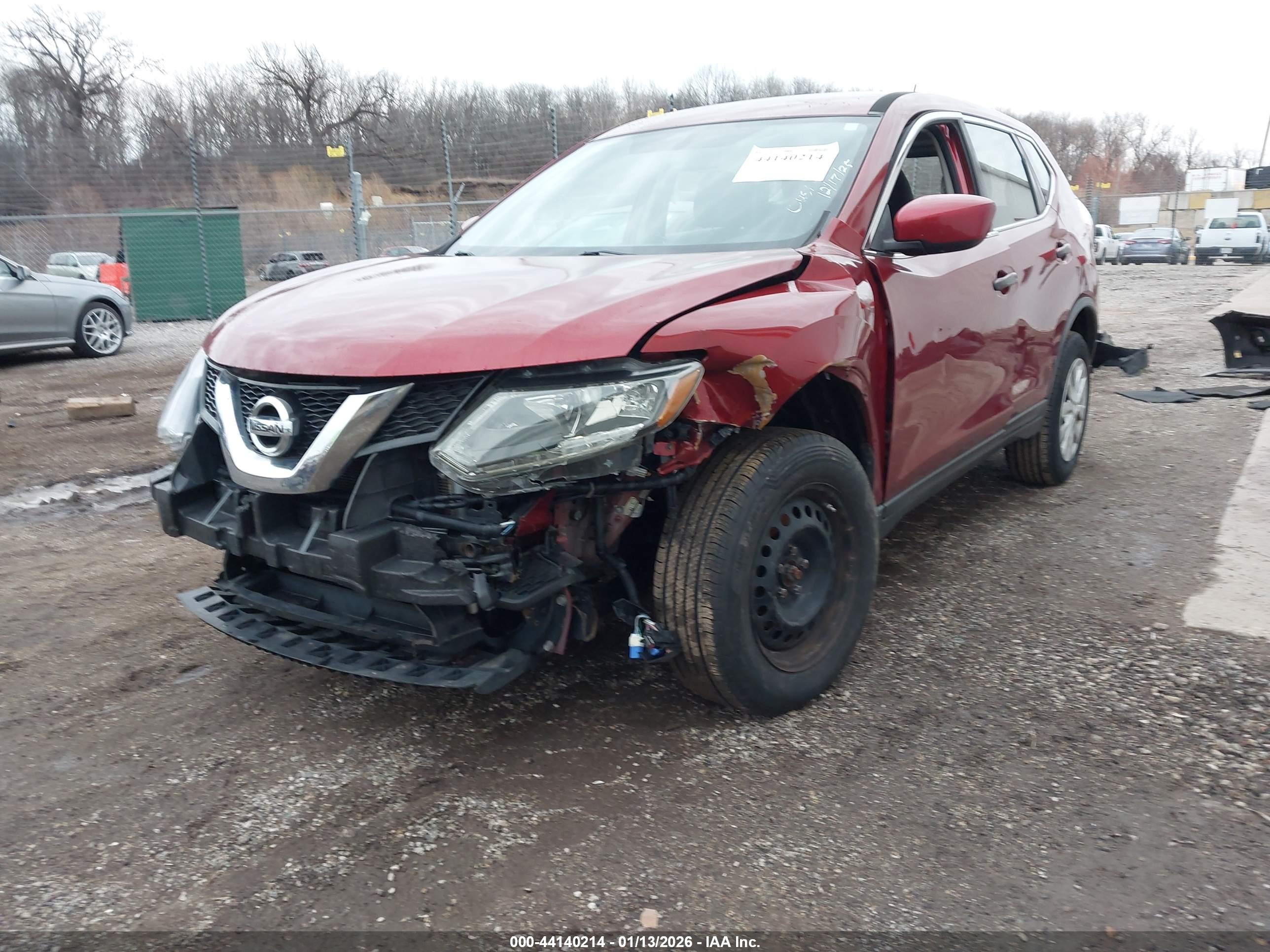 NISSAN ROGUE image 2