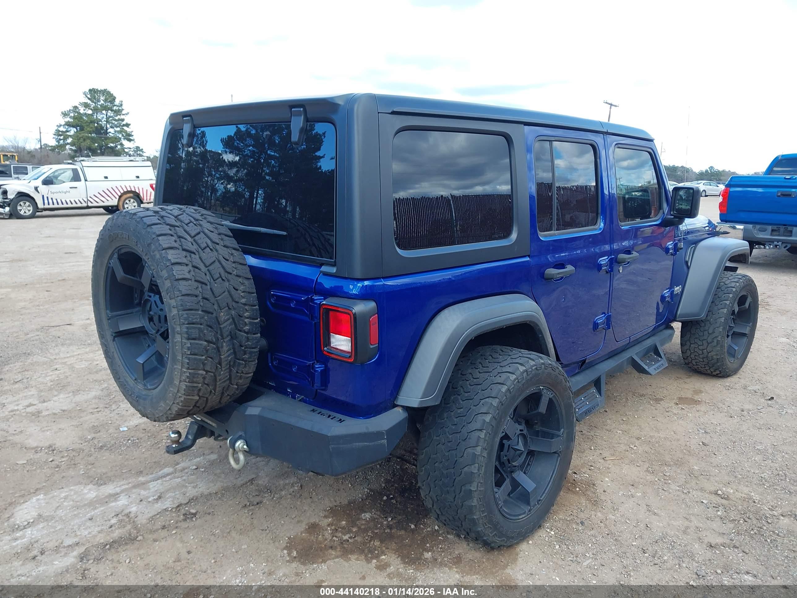 JEEP WRANGLER image 4