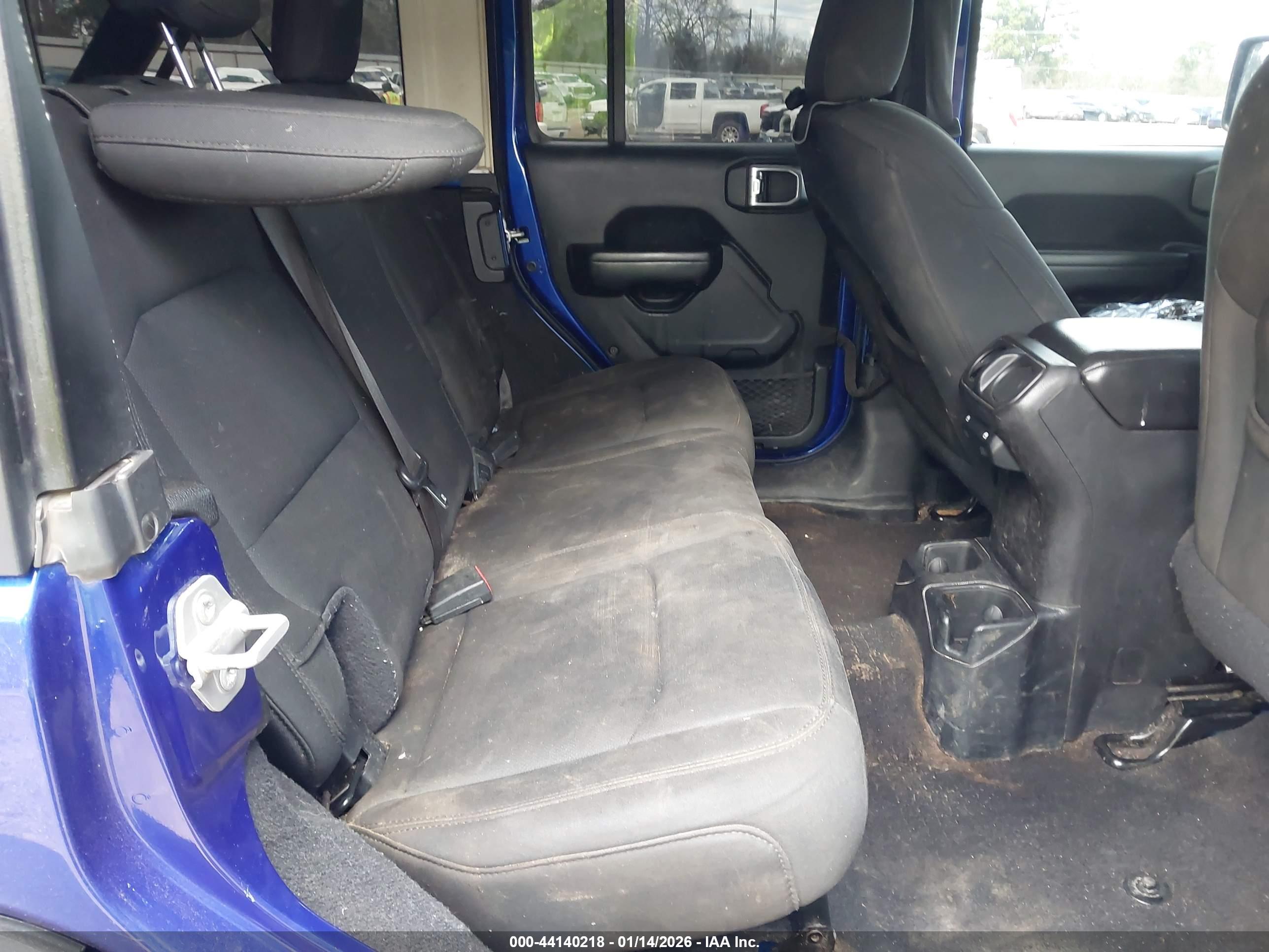 JEEP WRANGLER image 8