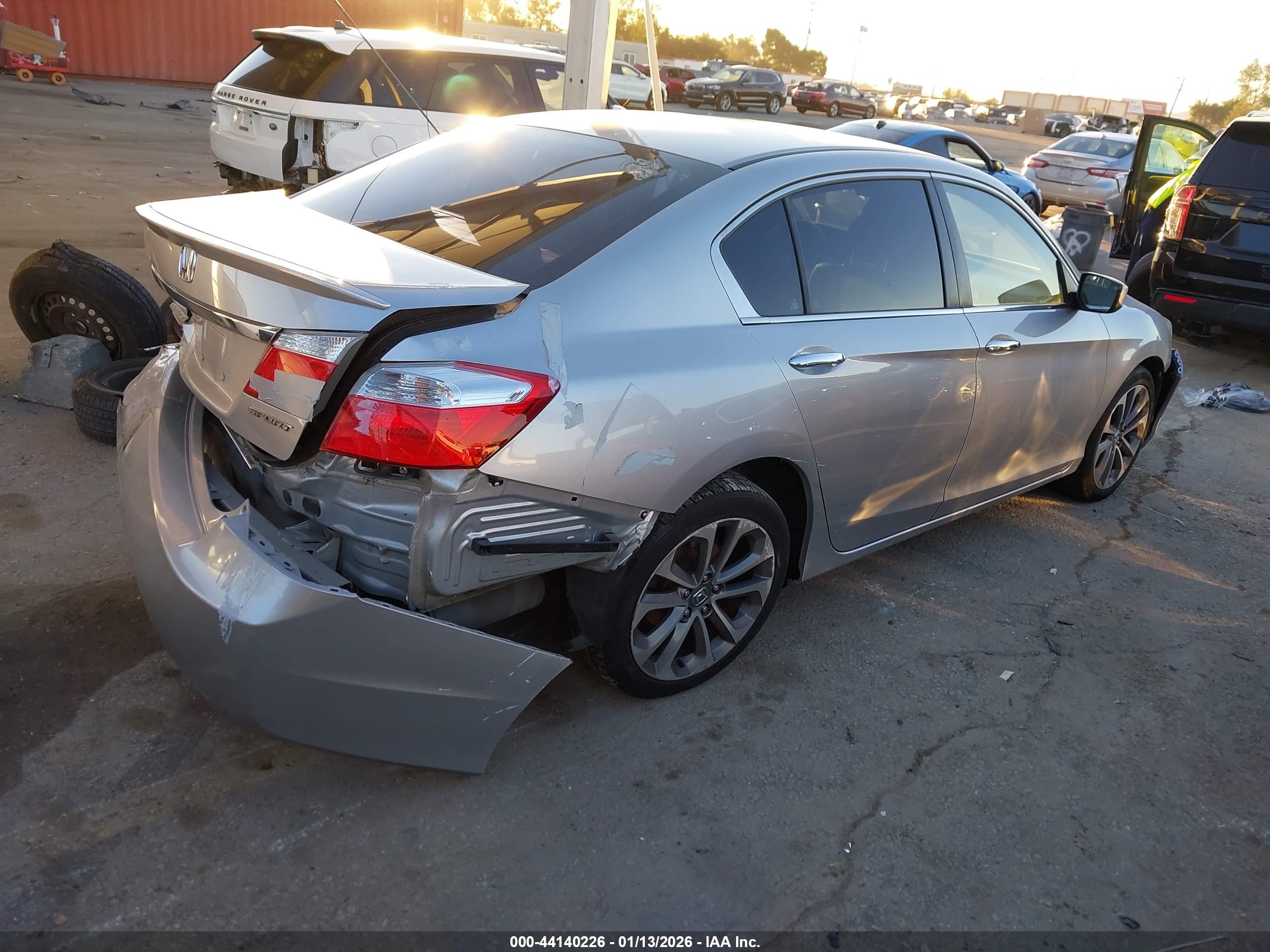HONDA ACCORD image 4