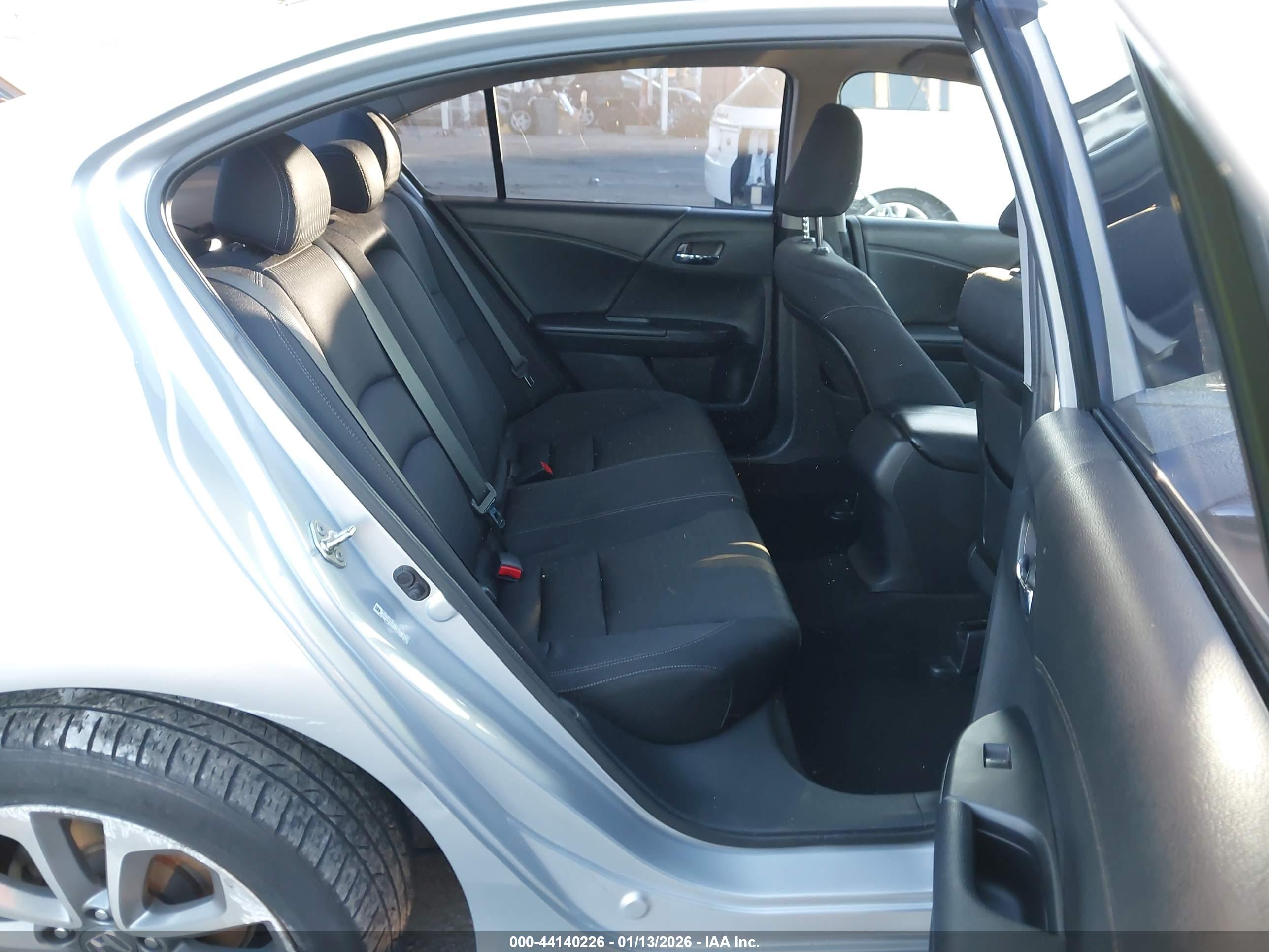 HONDA ACCORD image 8
