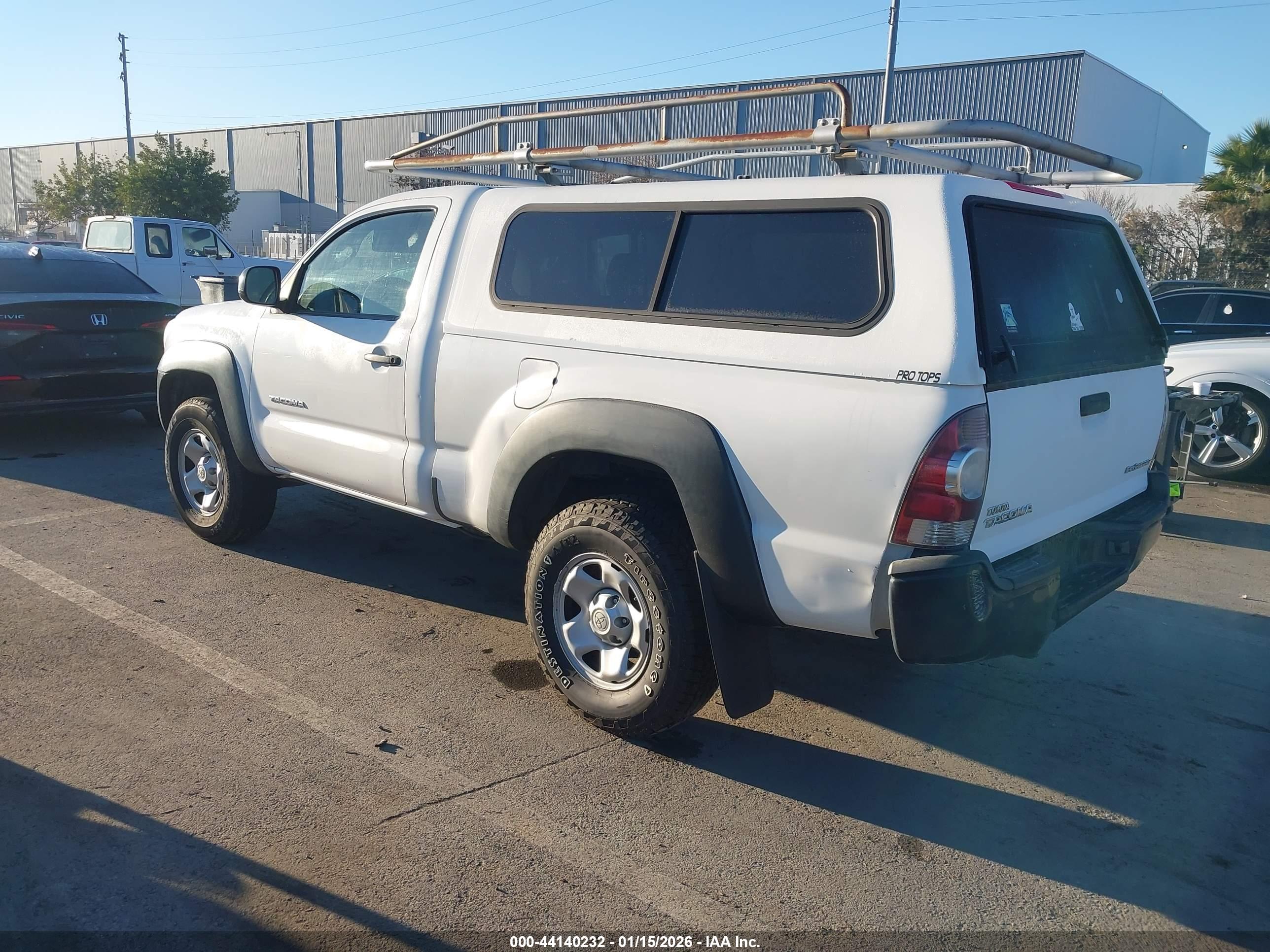 TOYOTA TACOMA image 3