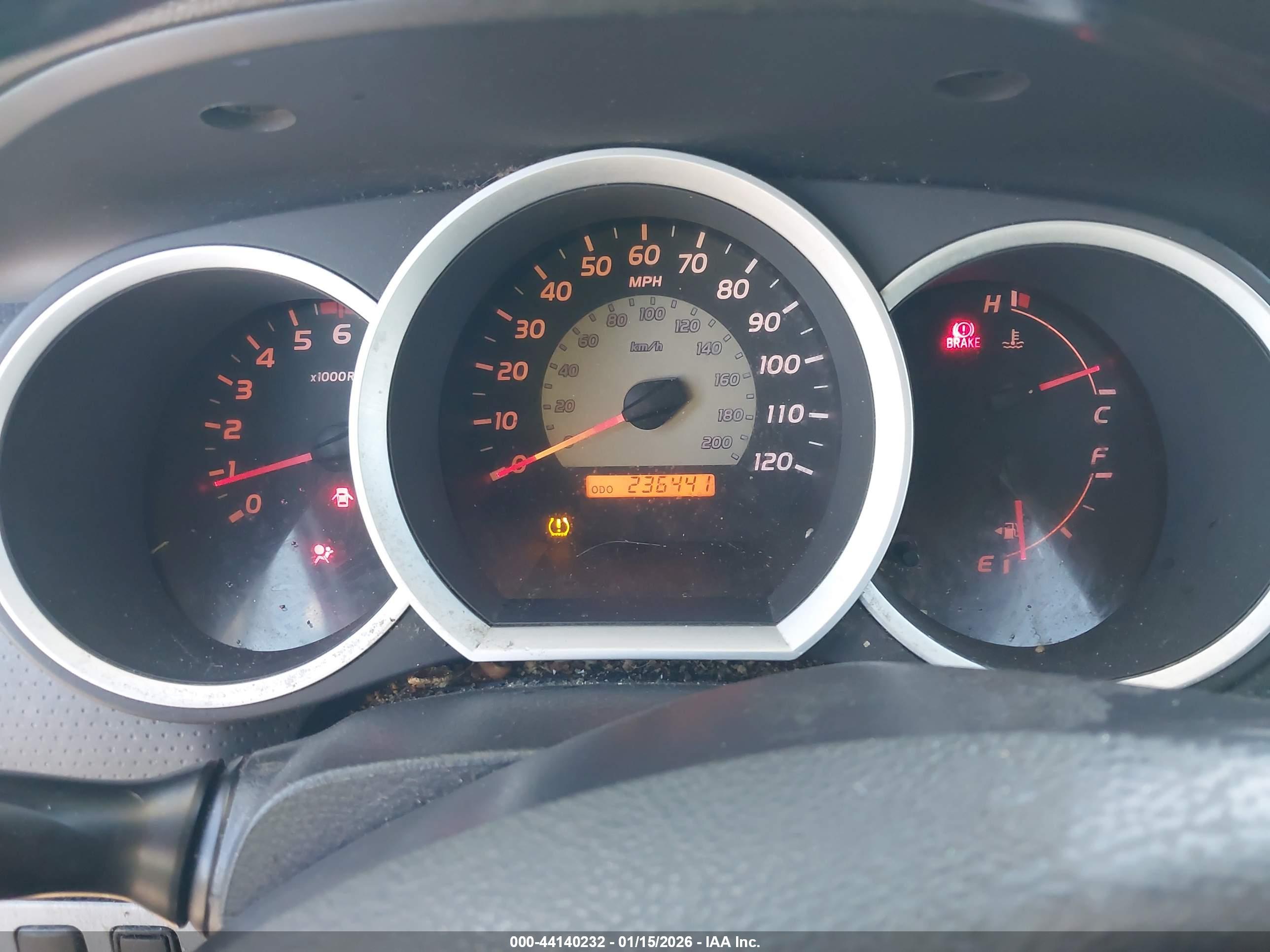 TOYOTA TACOMA image 7