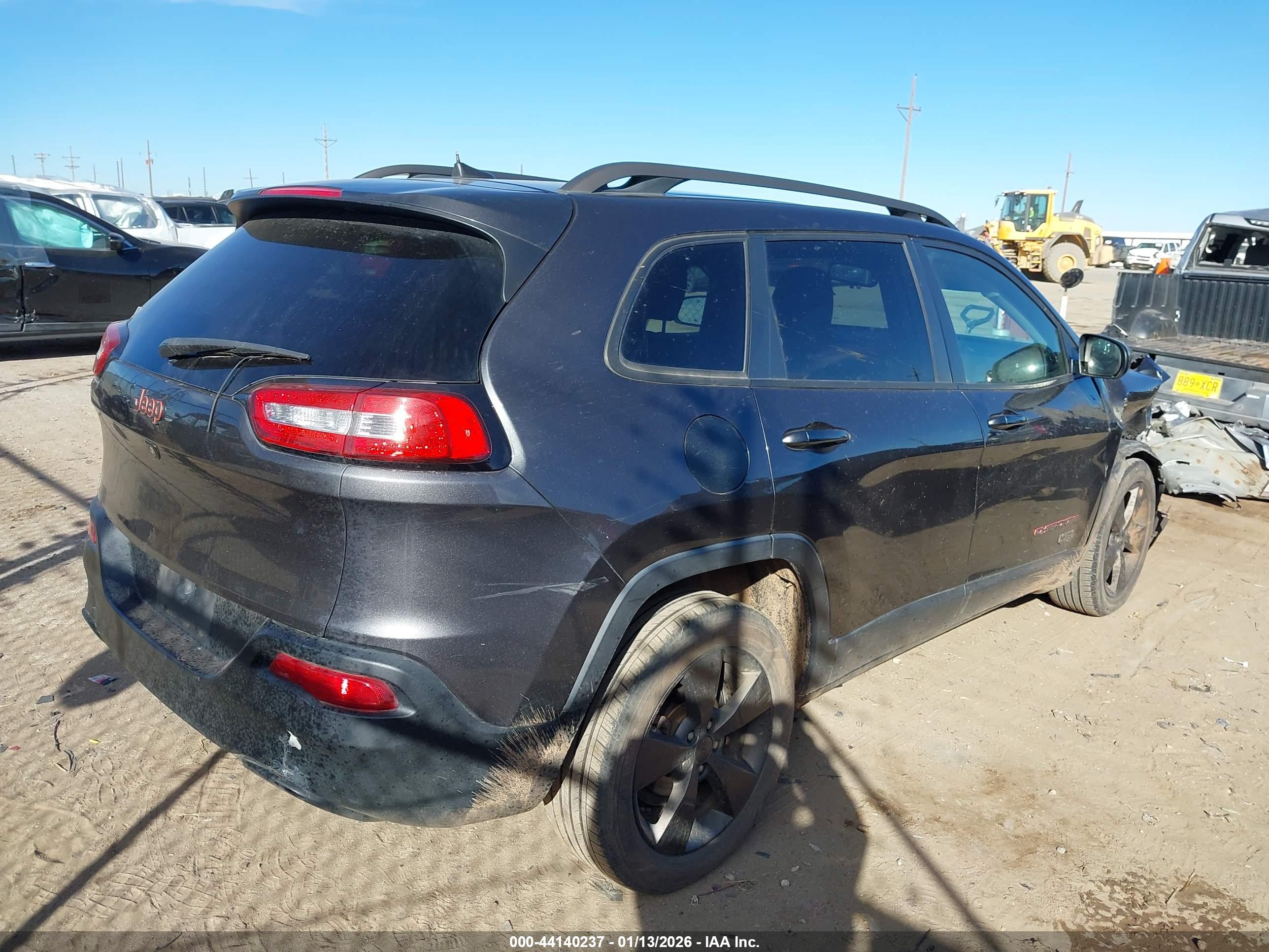 JEEP CHEROKEE image 4