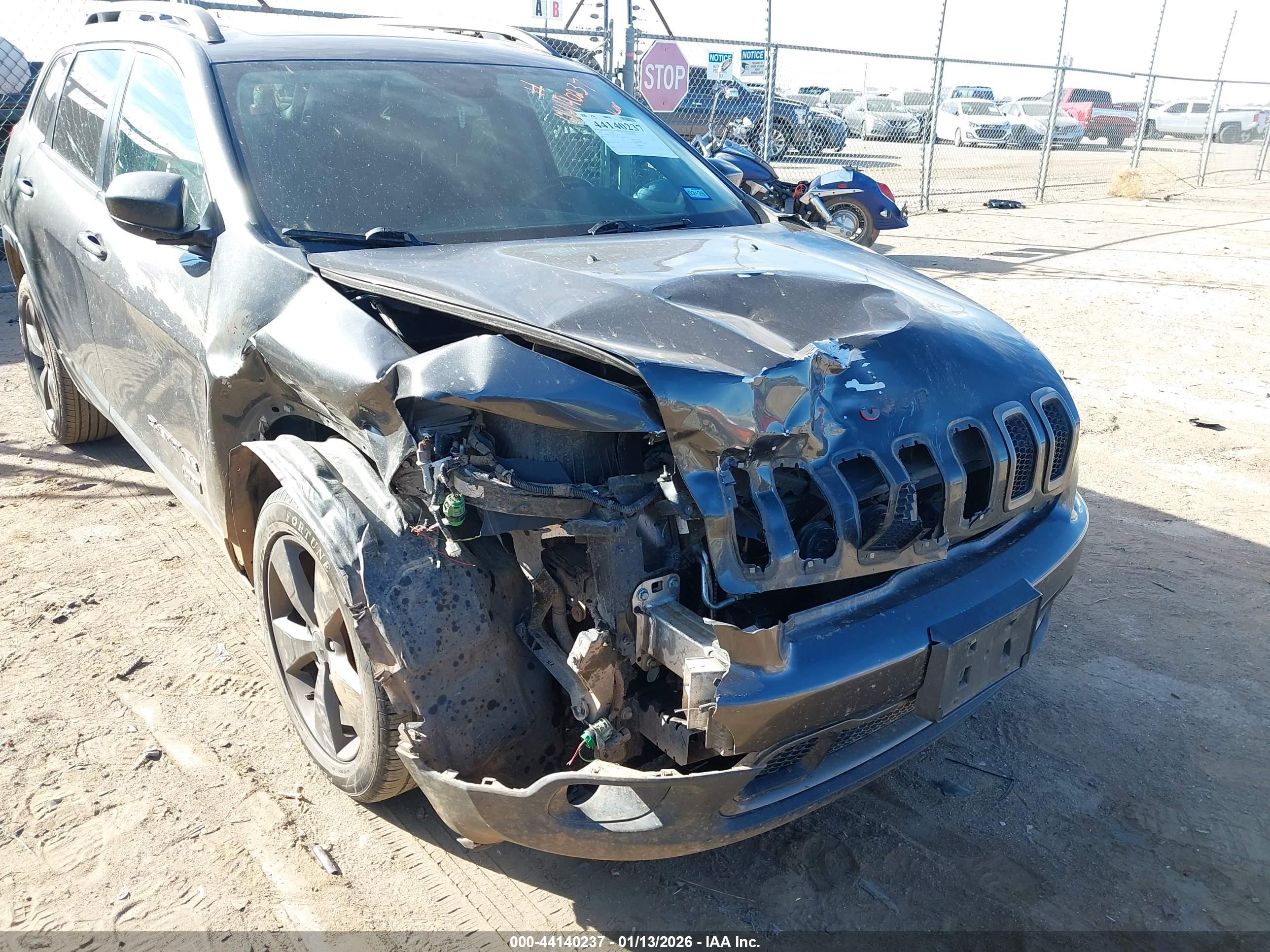 JEEP CHEROKEE image 6