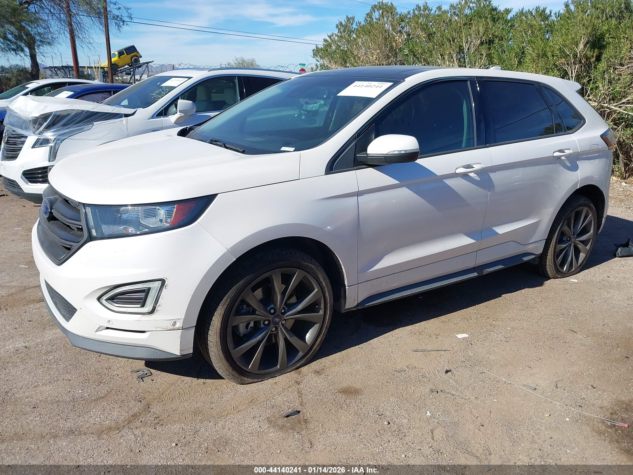 FORD EDGE image 2