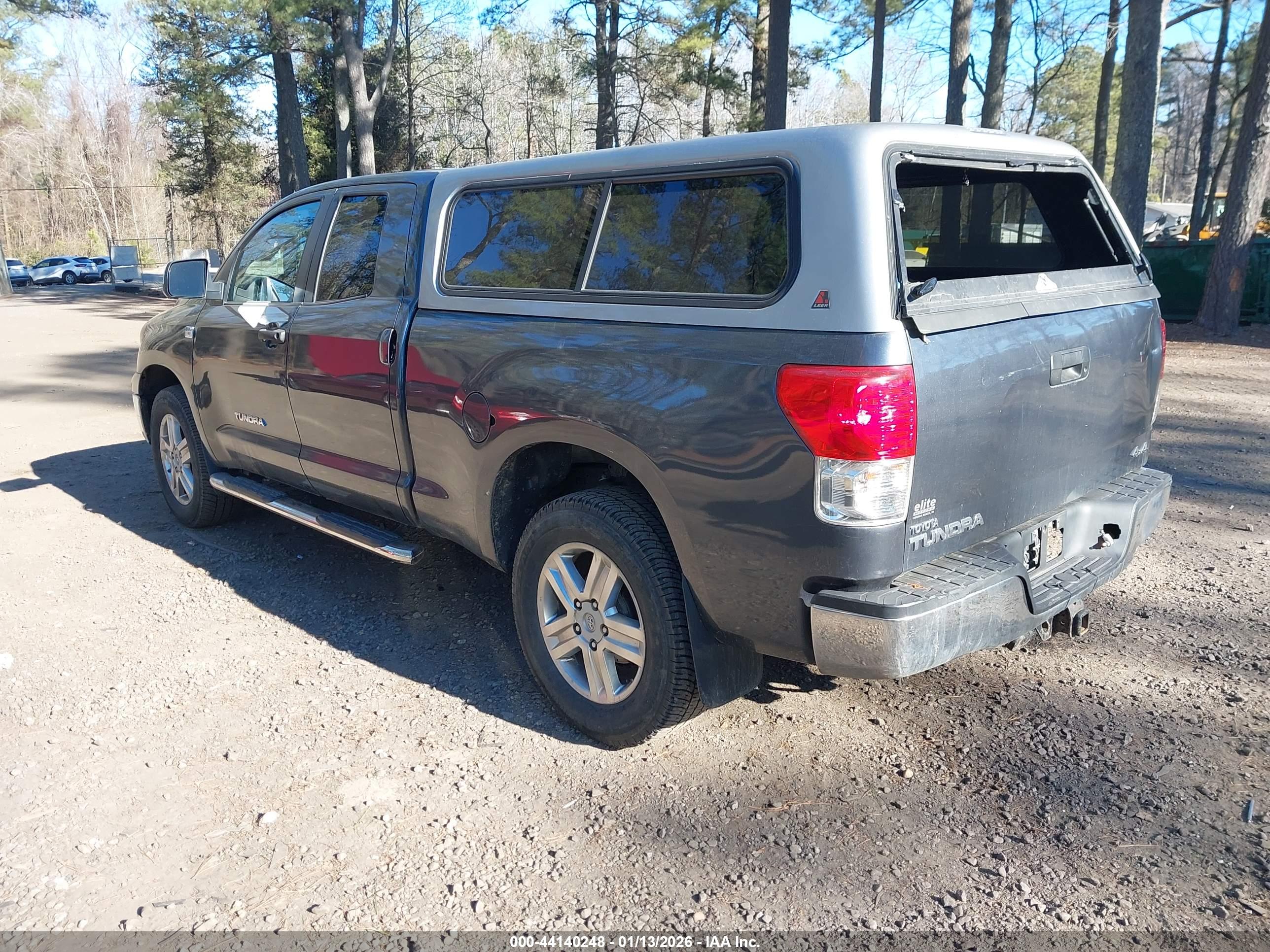 TOYOTA TUNDRA image 3