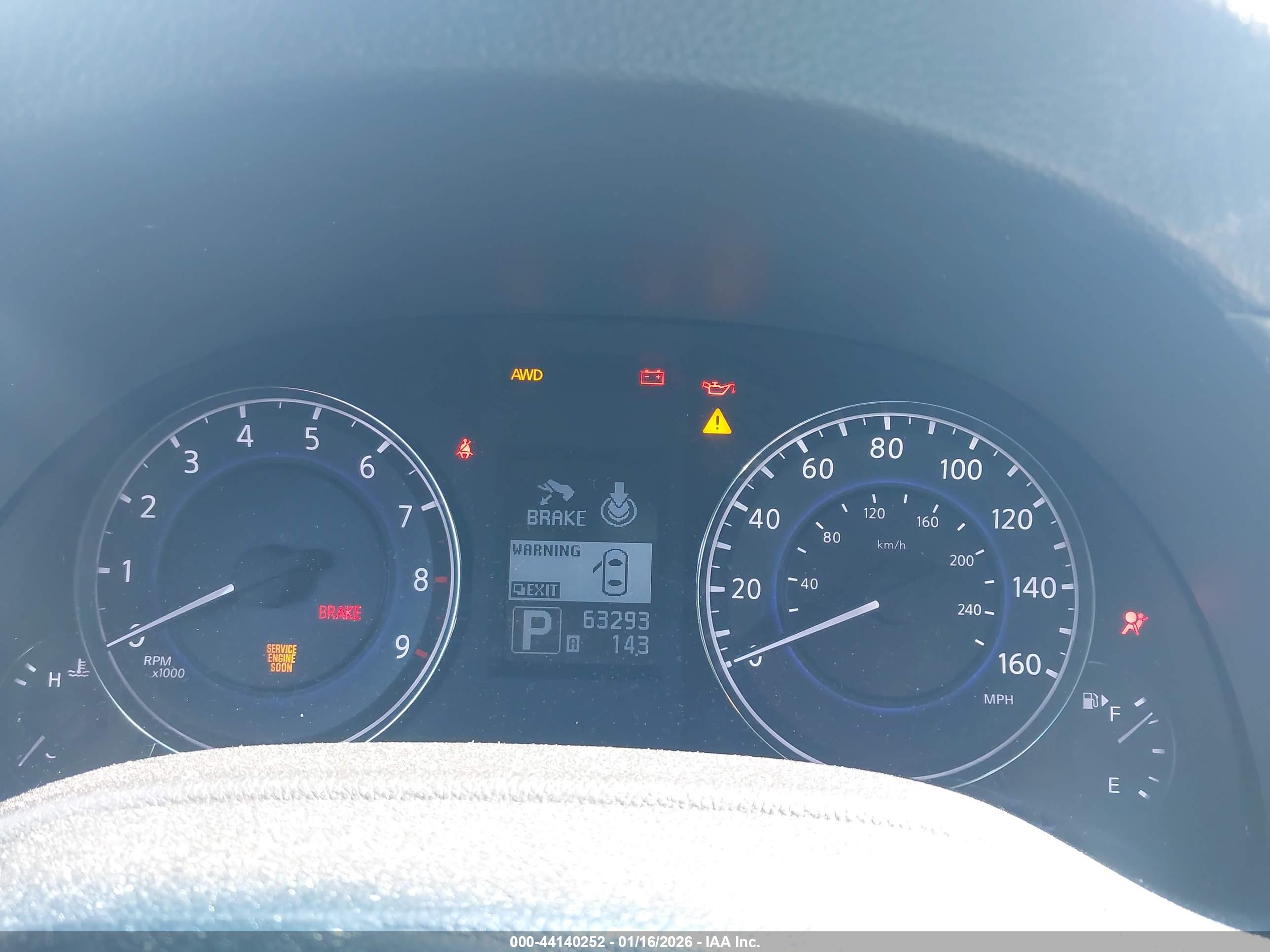 INFINITI Q40 image 7