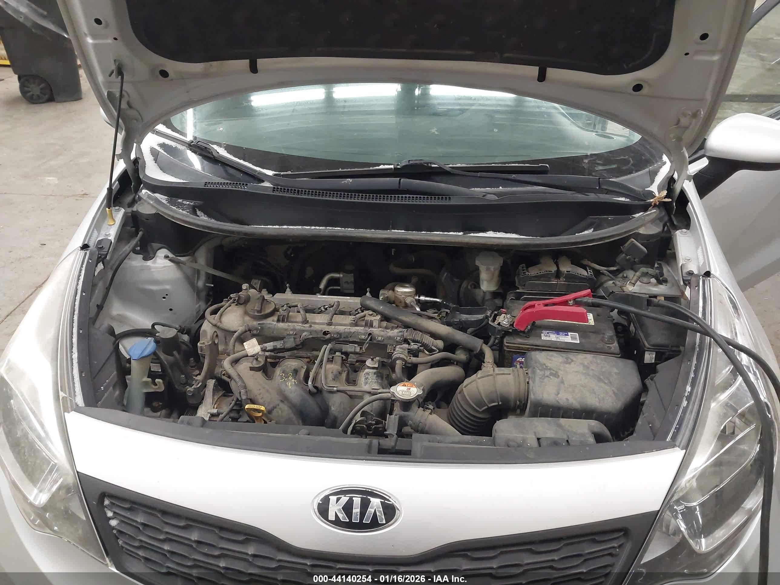 KIA RIO image 10