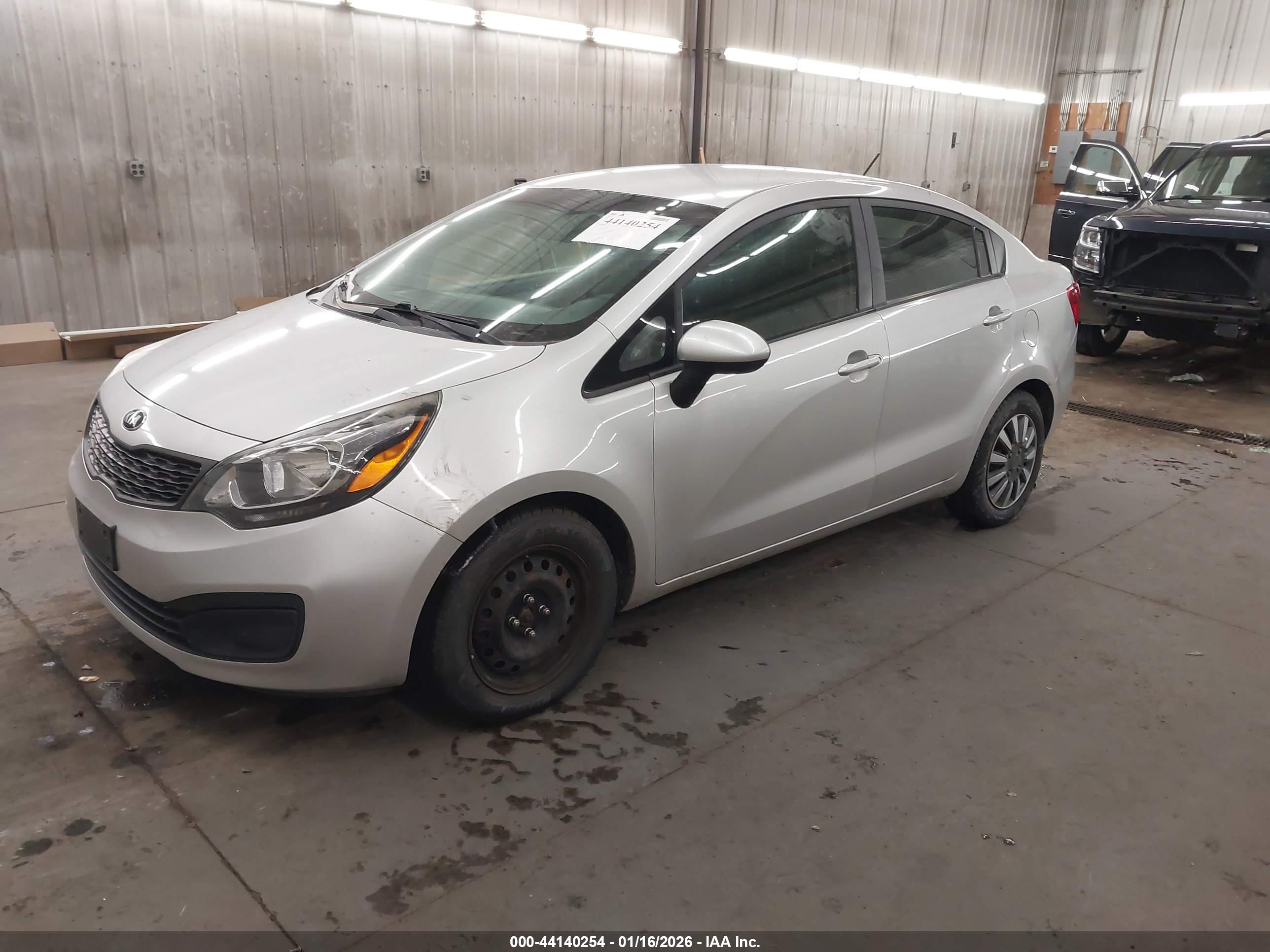 KIA RIO image 2