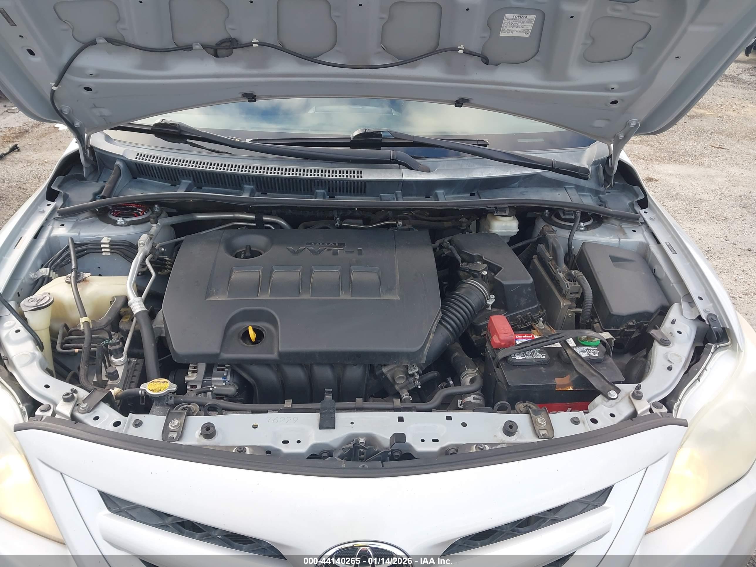 TOYOTA COROLLA image 10