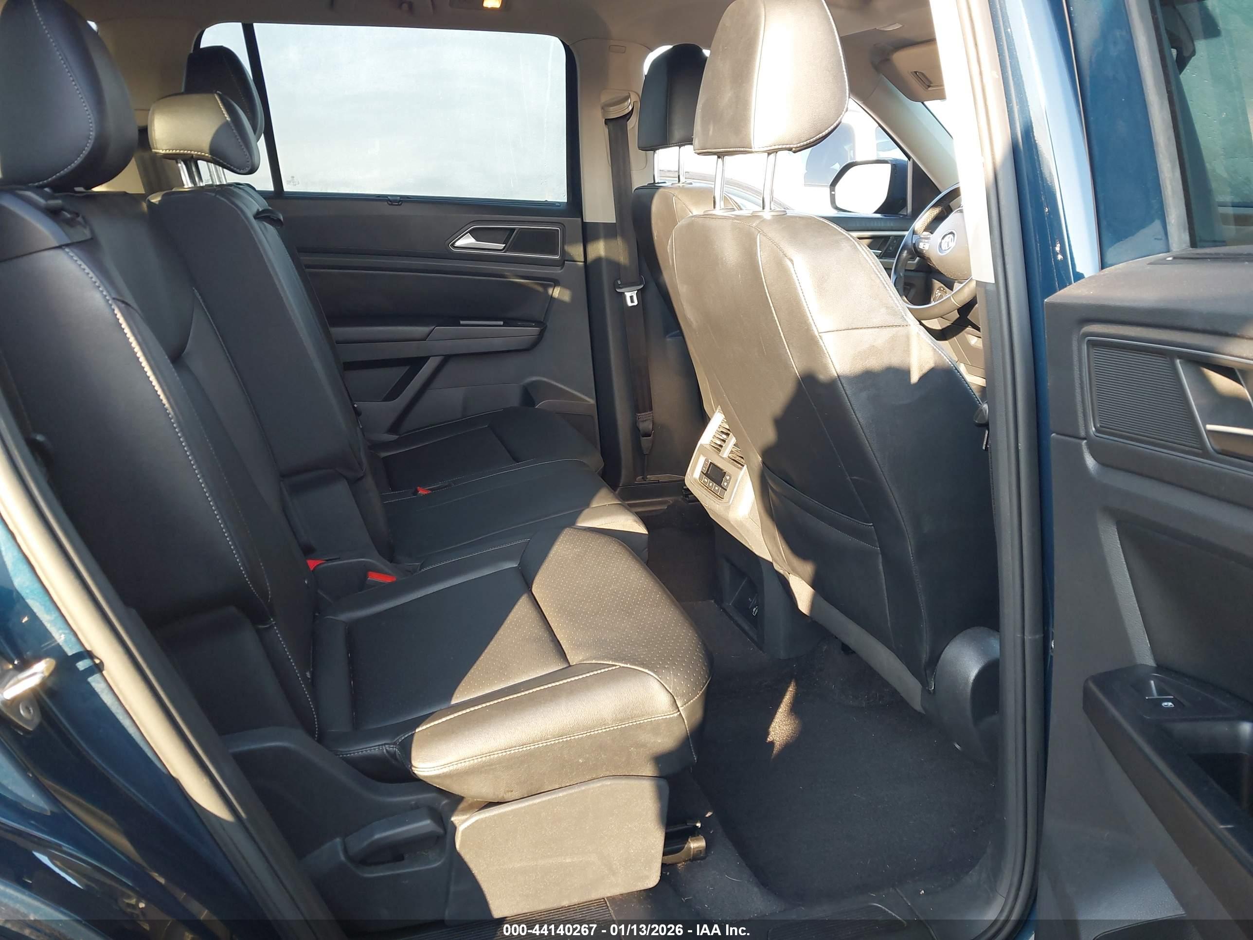 VOLKSWAGEN ATLAS image 8