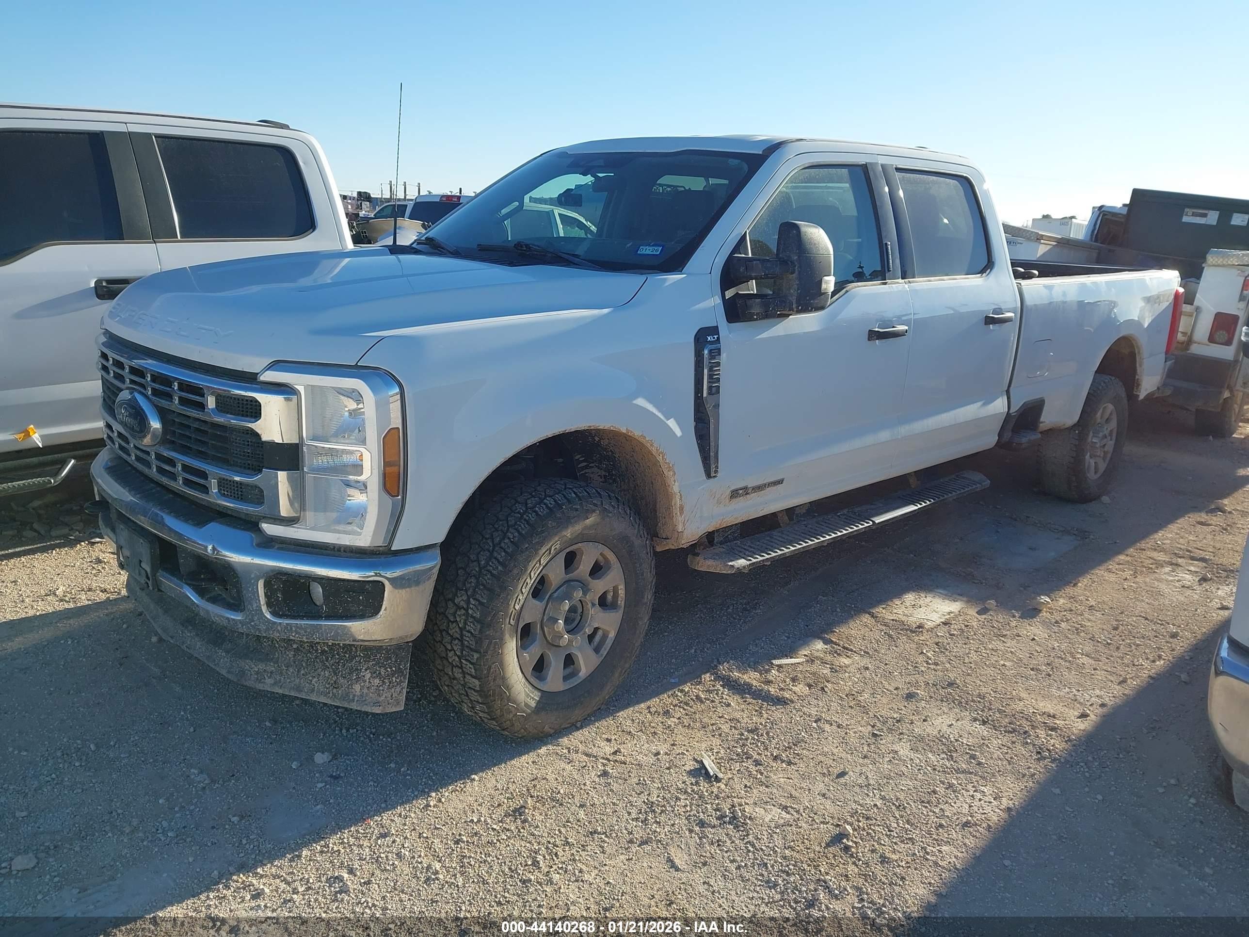 FORD F-250 image 2