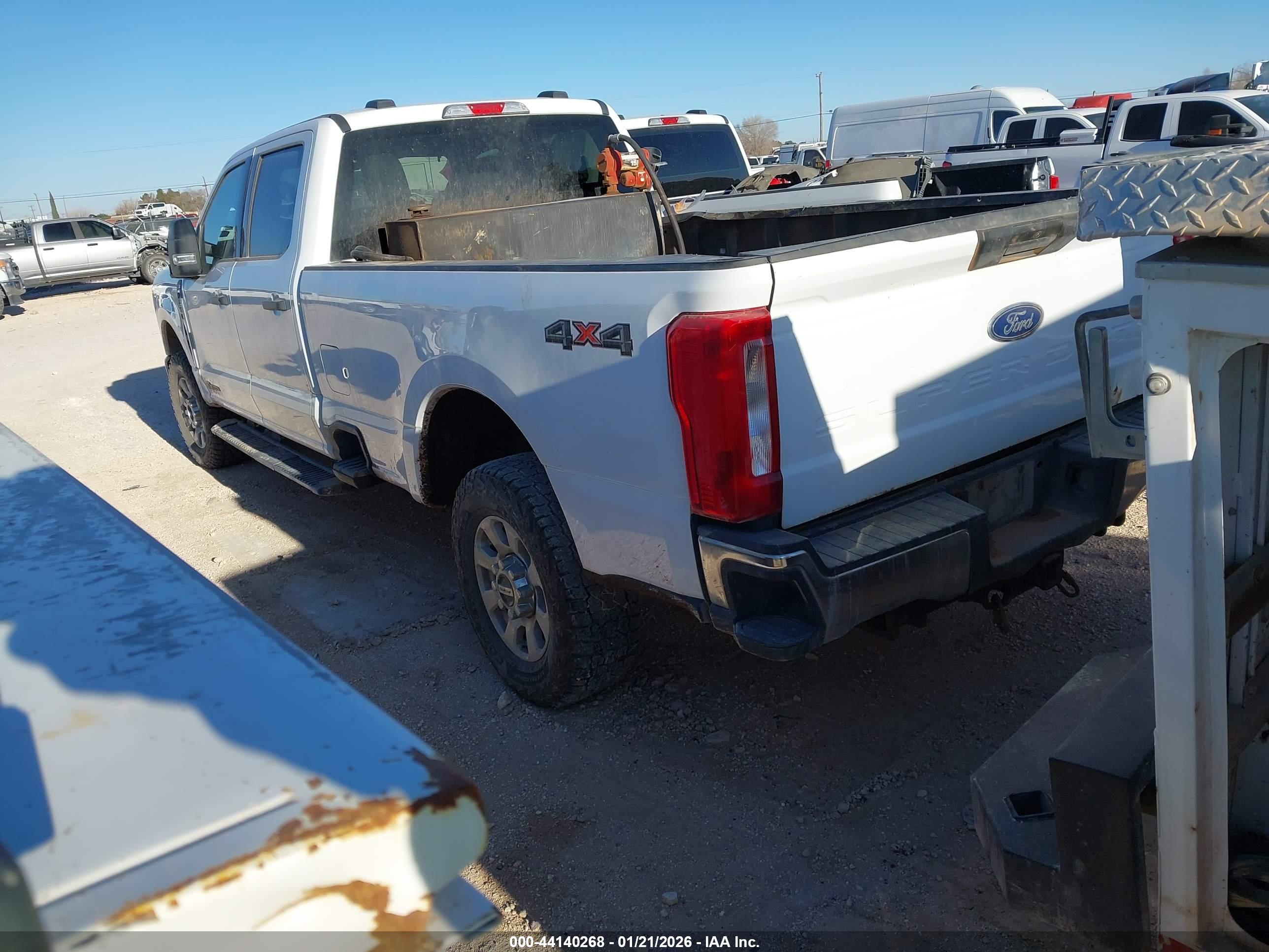 FORD F-250 image 3