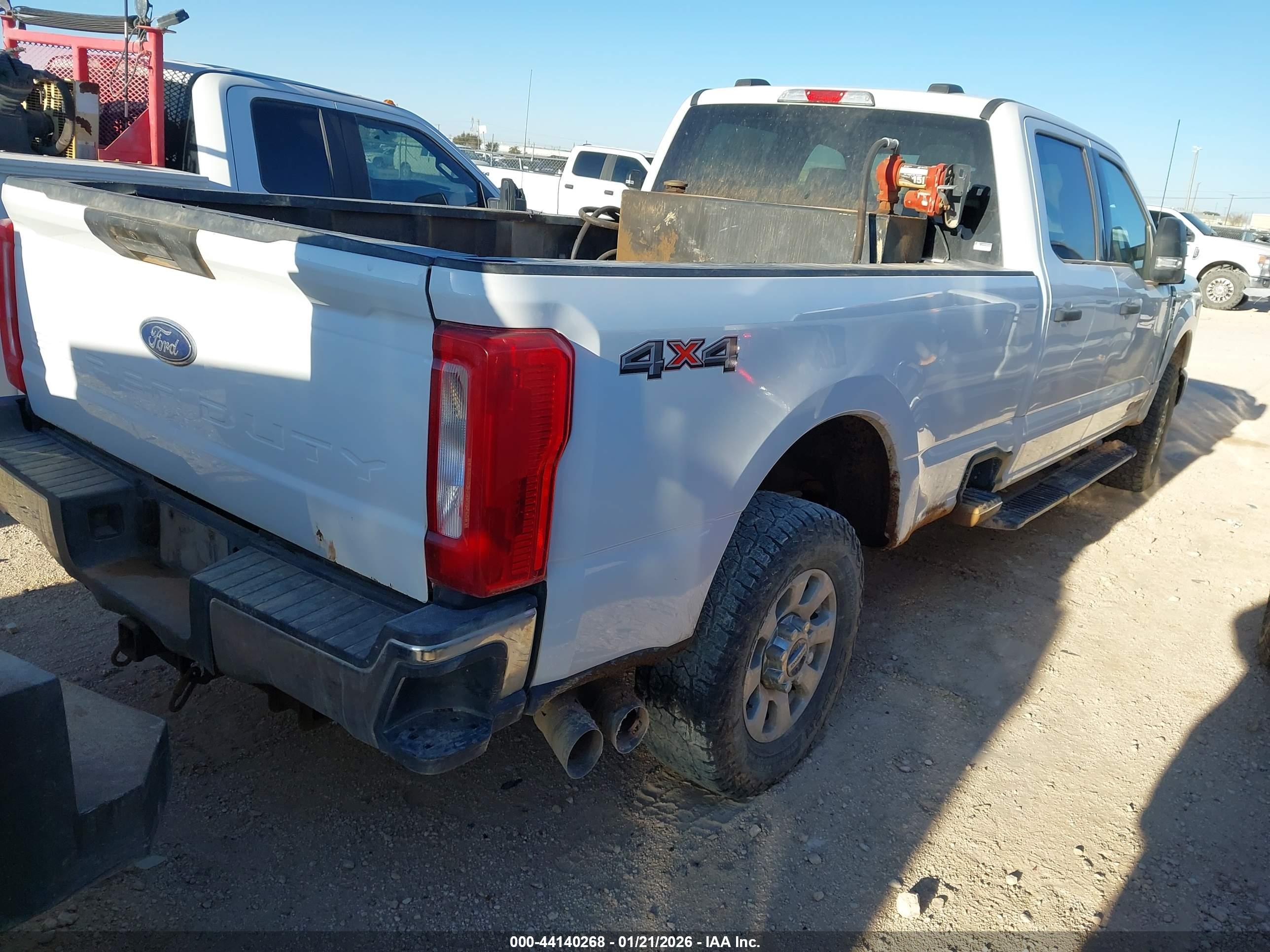 FORD F-250 image 4