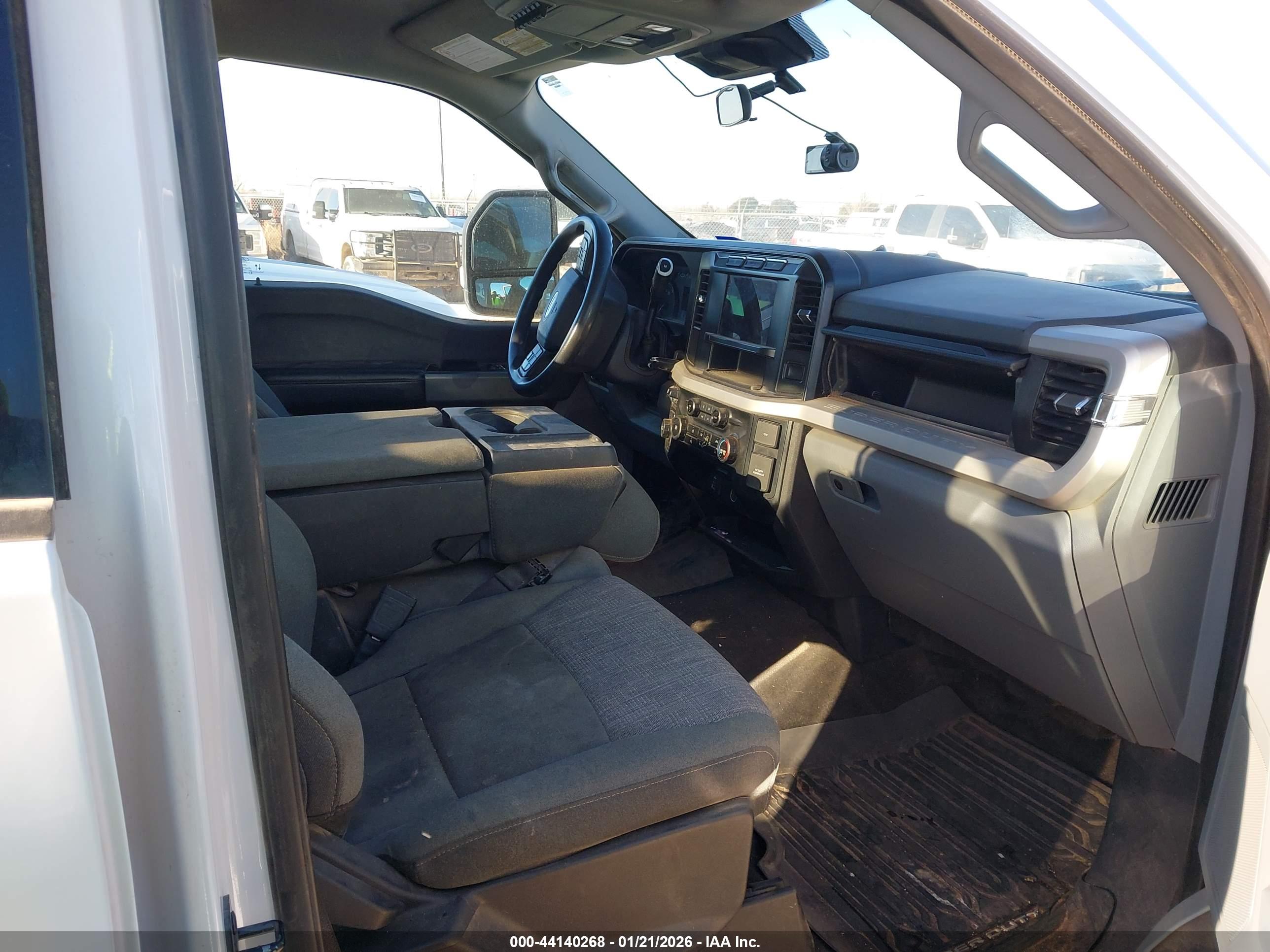 FORD F-250 image 5