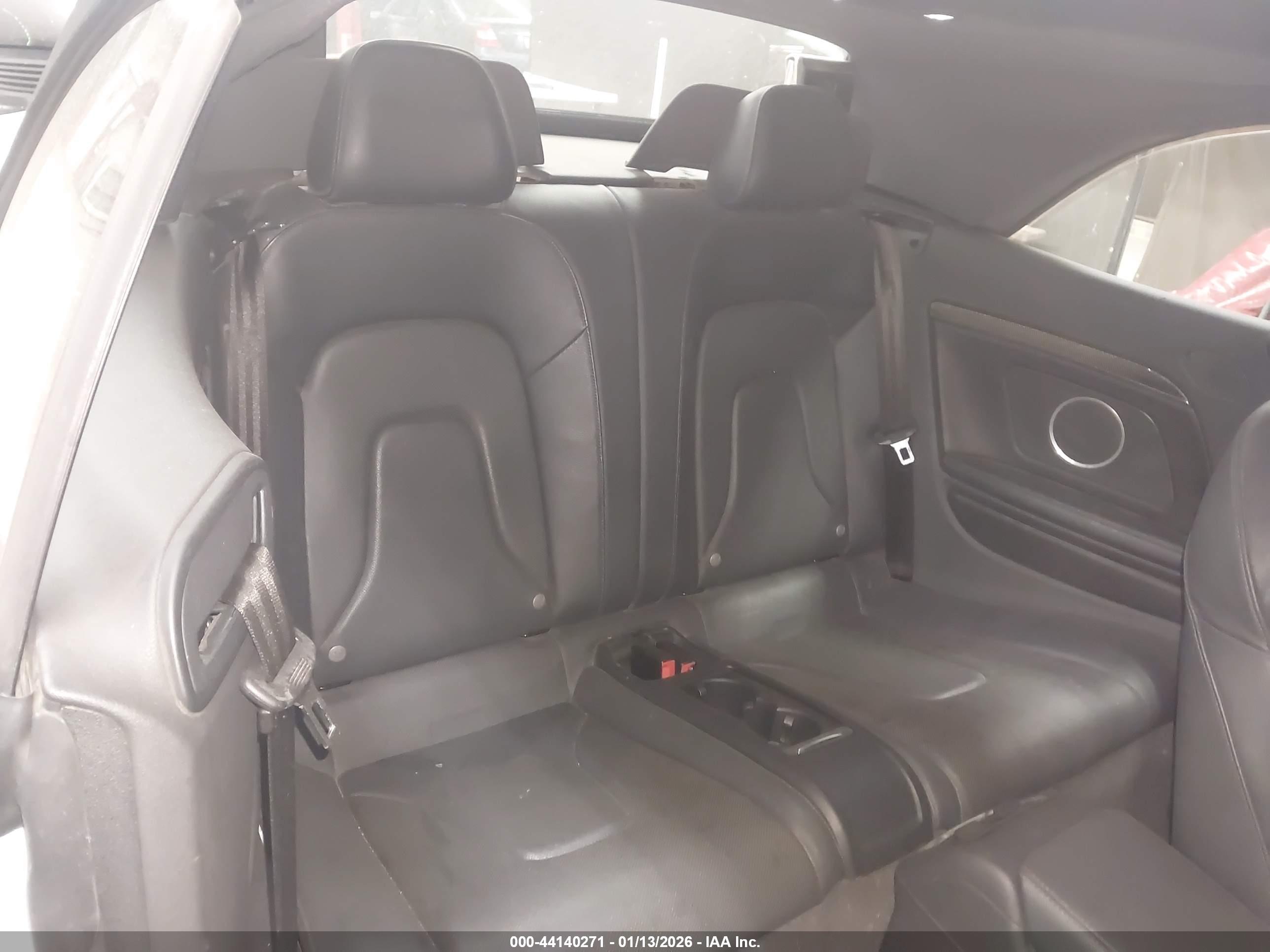 AUDI S5 image 8