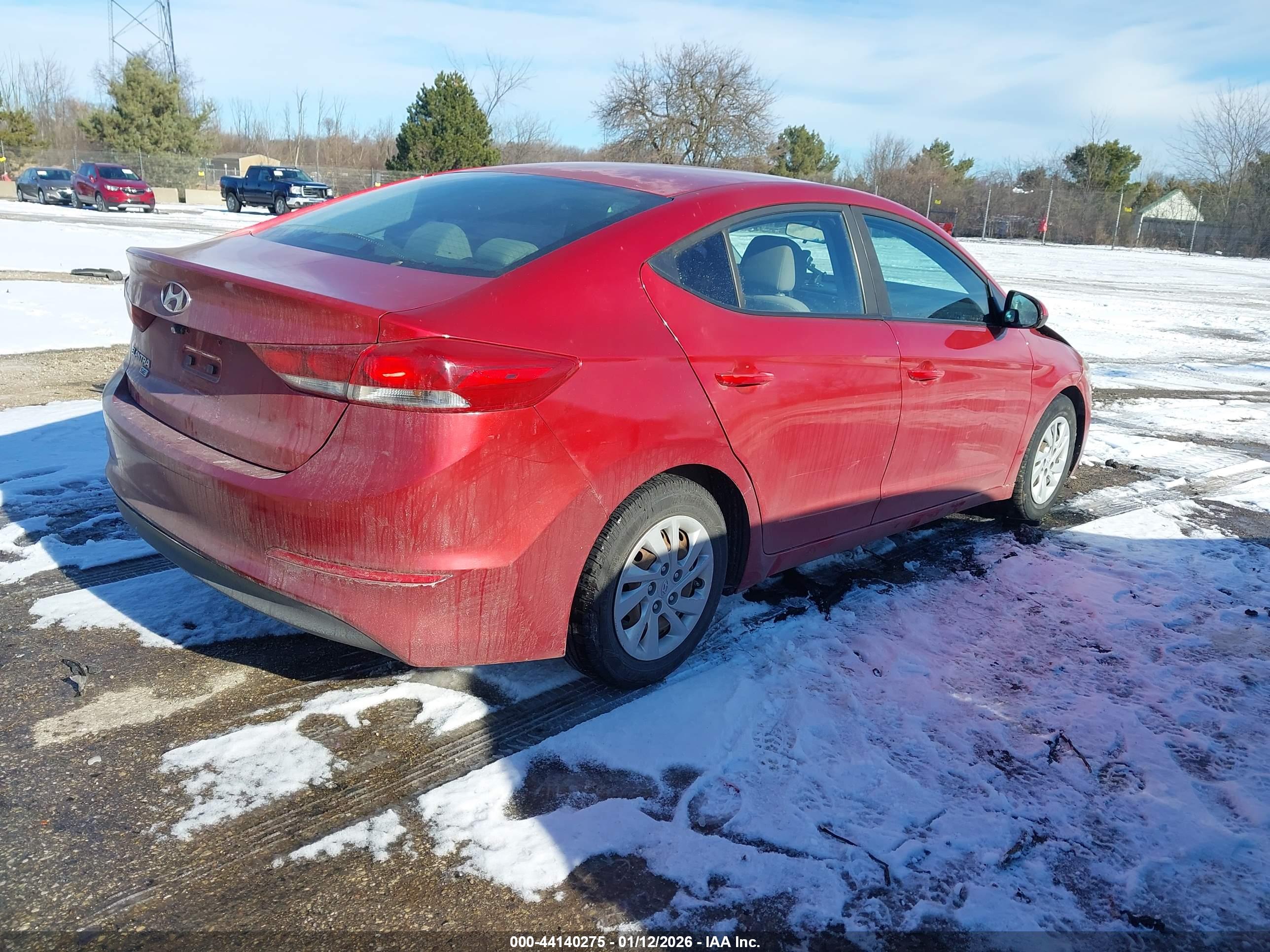 HYUNDAI ELANTRA image 4