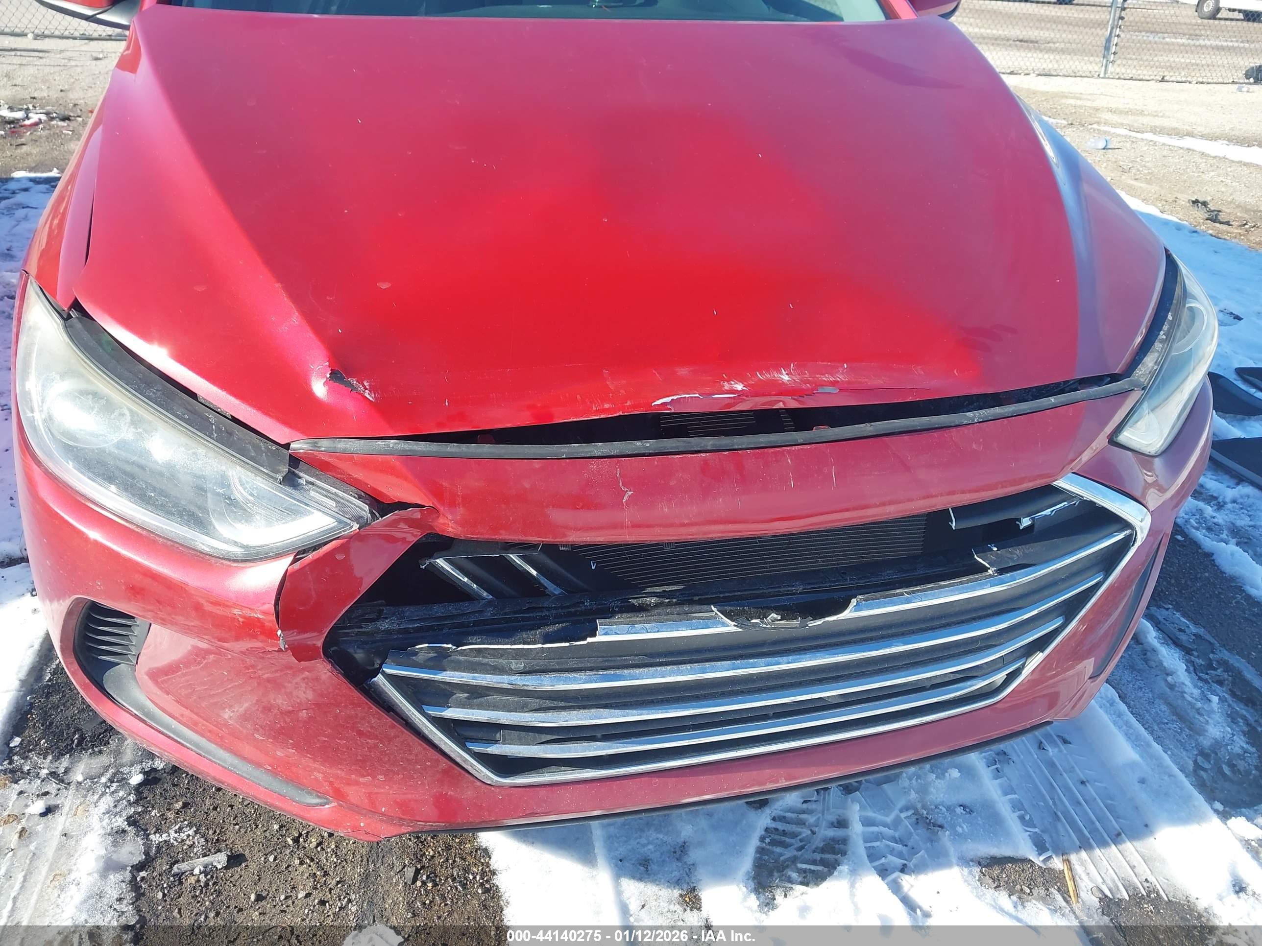 HYUNDAI ELANTRA image 6