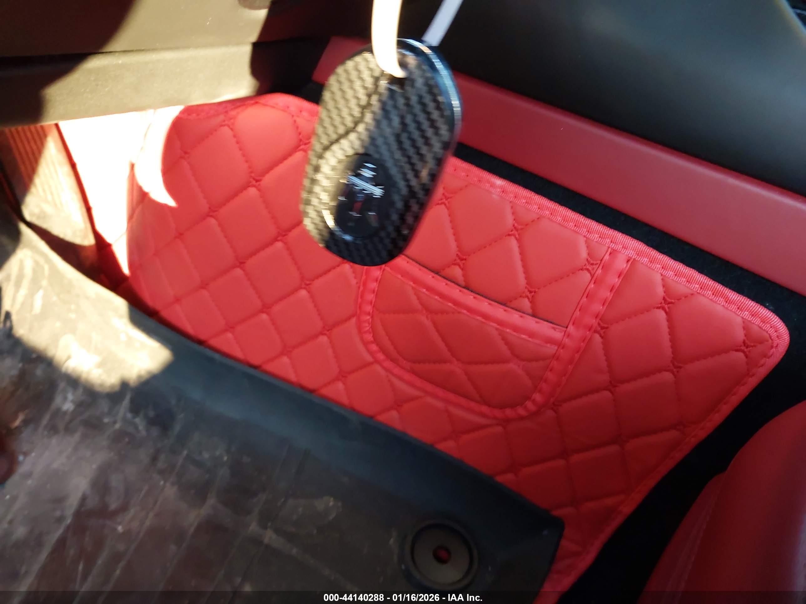 MASERATI LEVANTE image 11