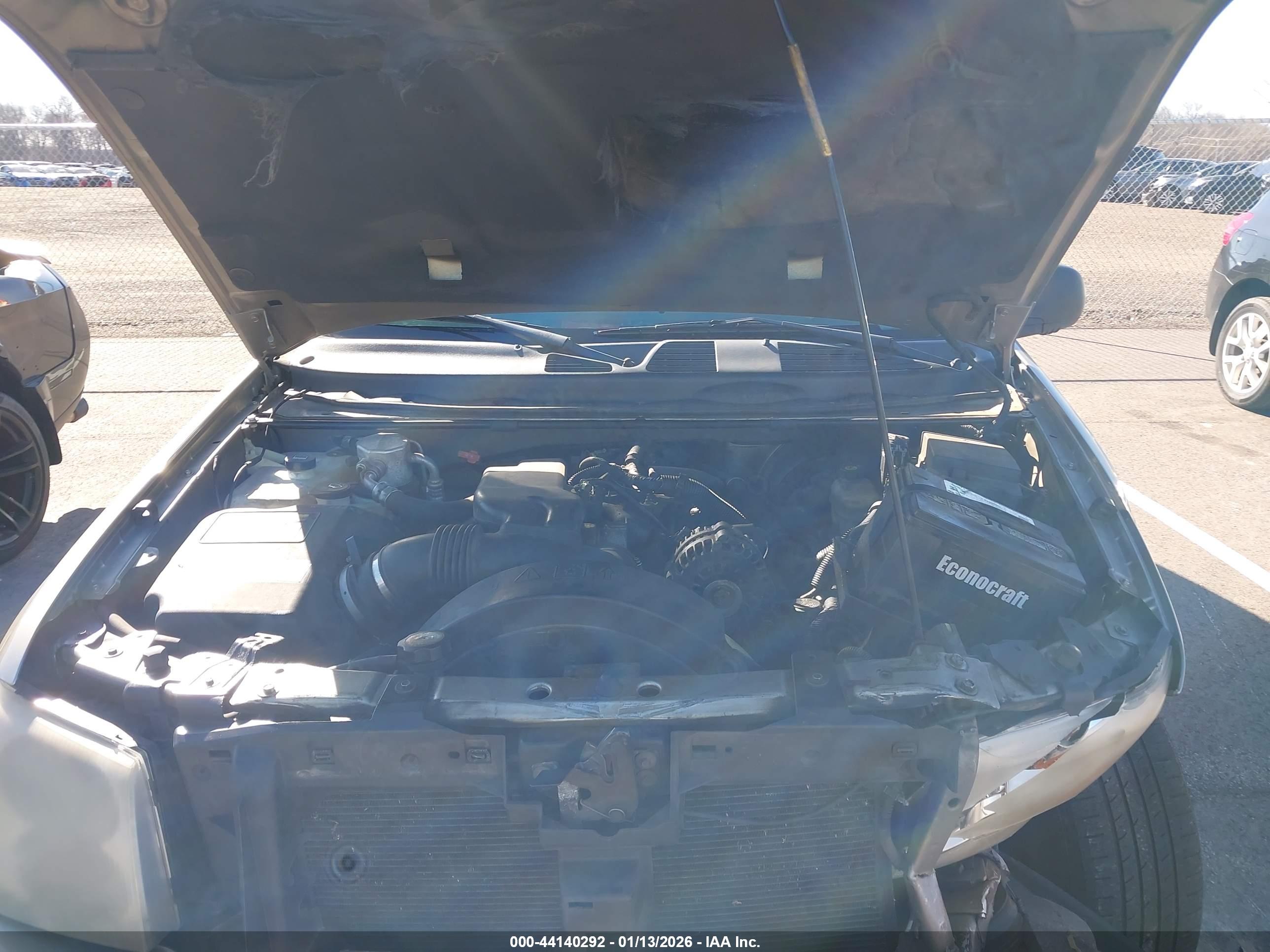 GMC ENVOY image 10