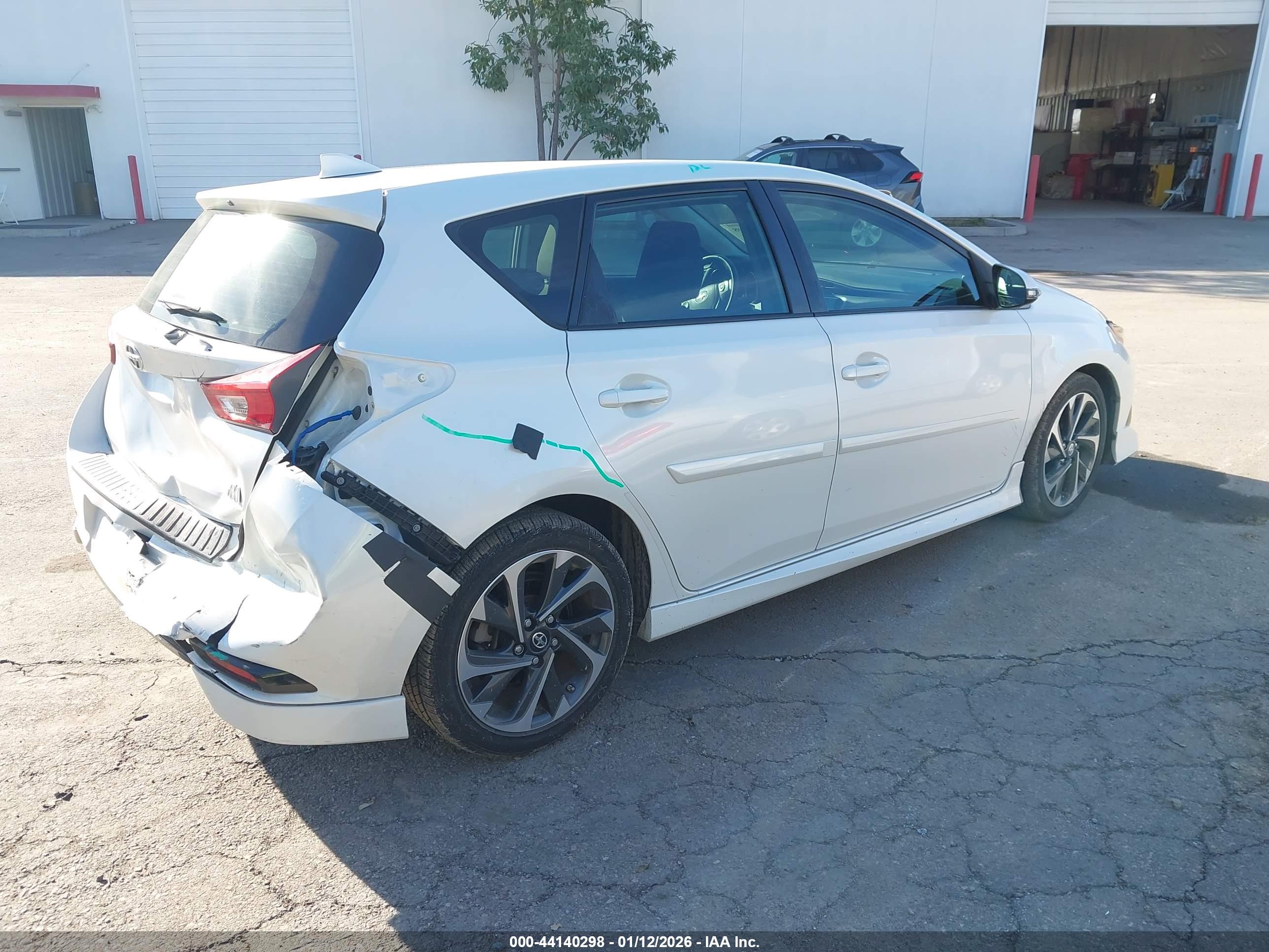 SCION IM image 4