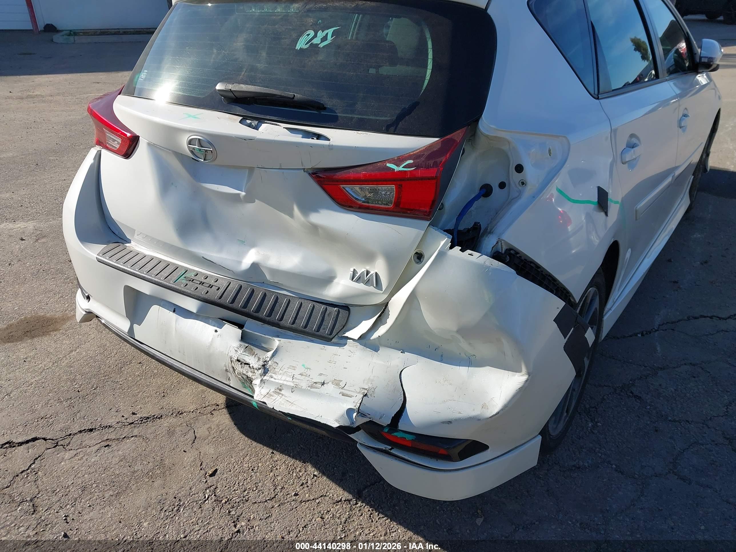 SCION IM image 6