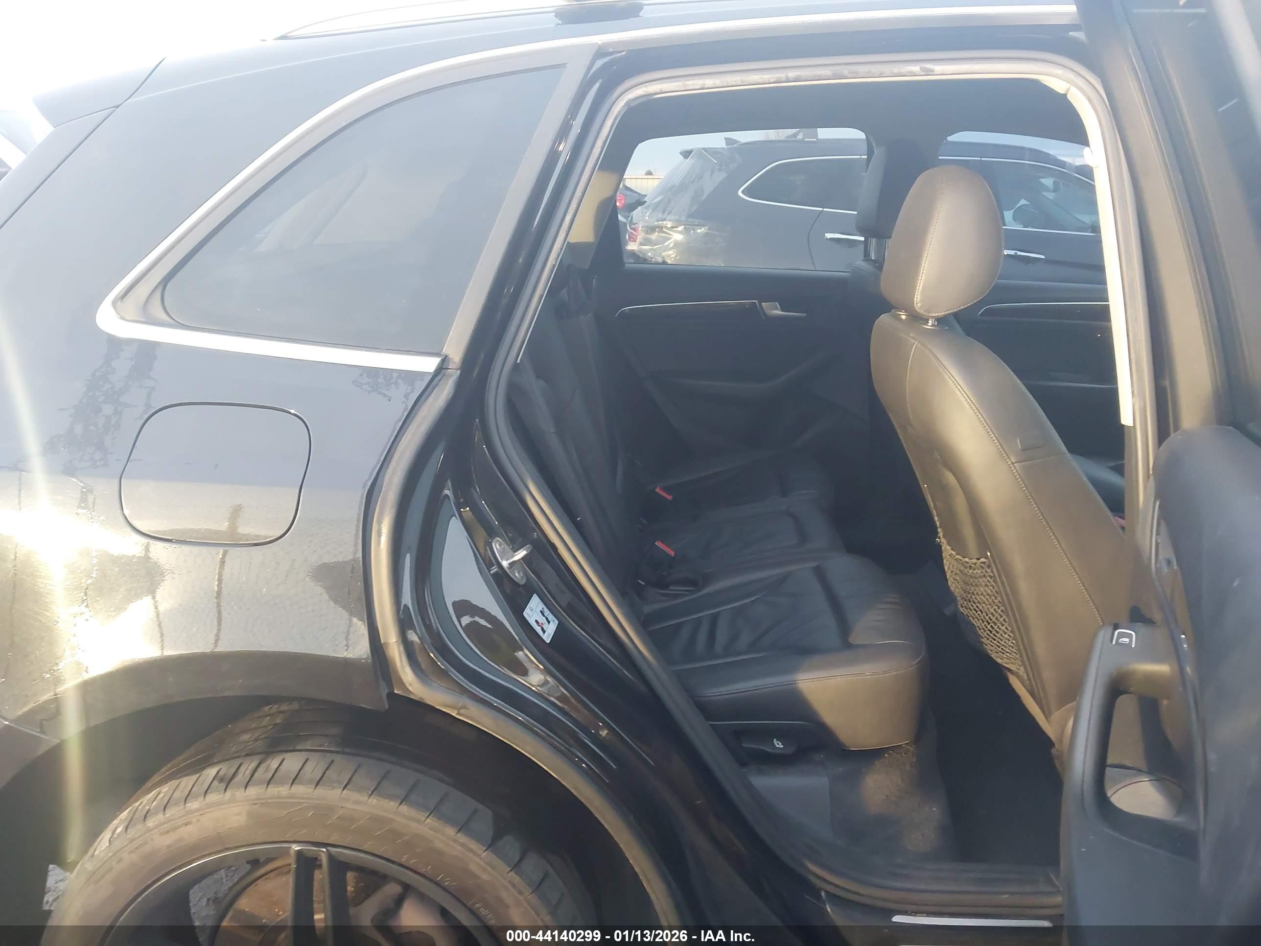 AUDI Q5 image 8