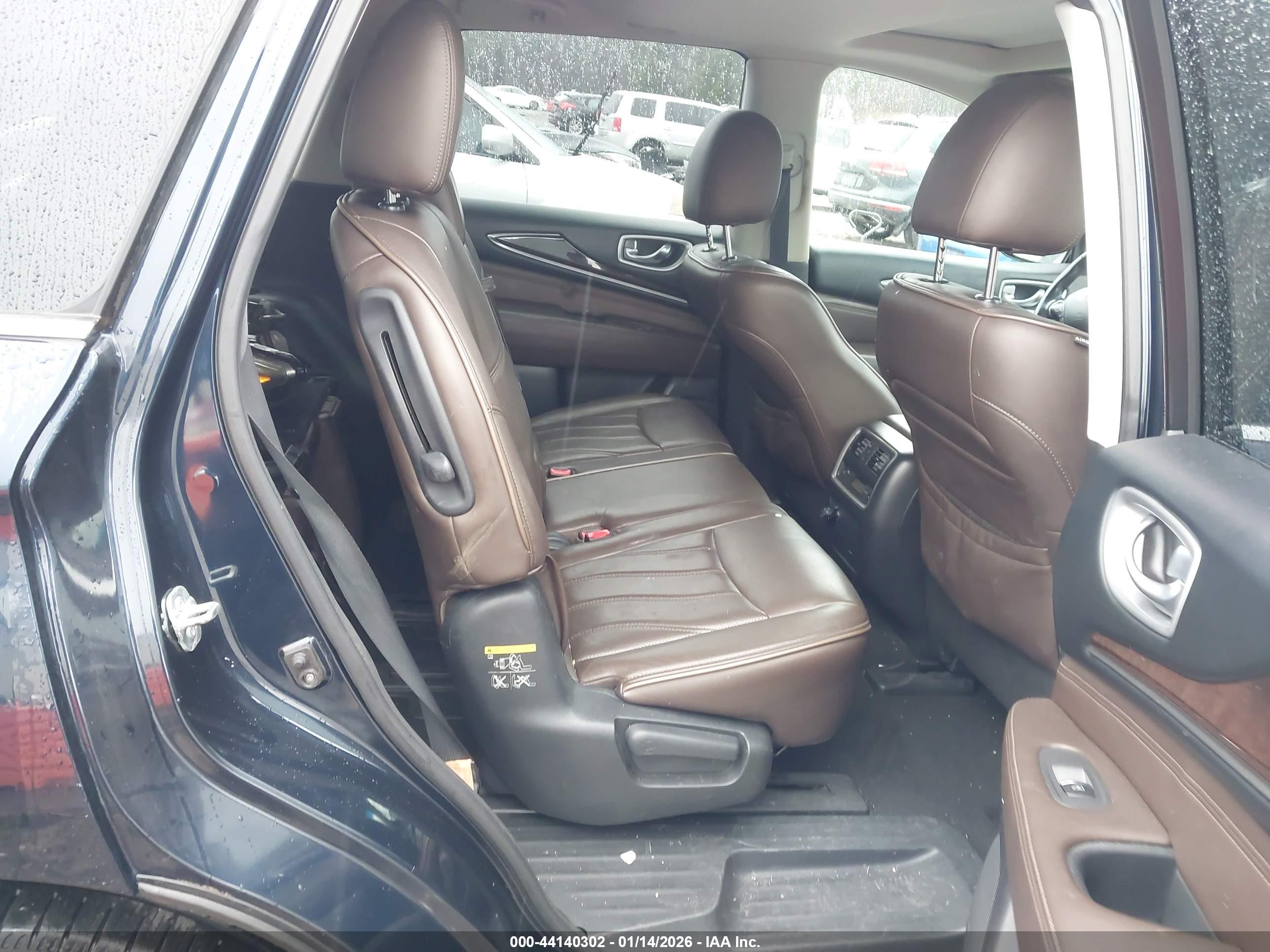 INFINITI QX60 image 8