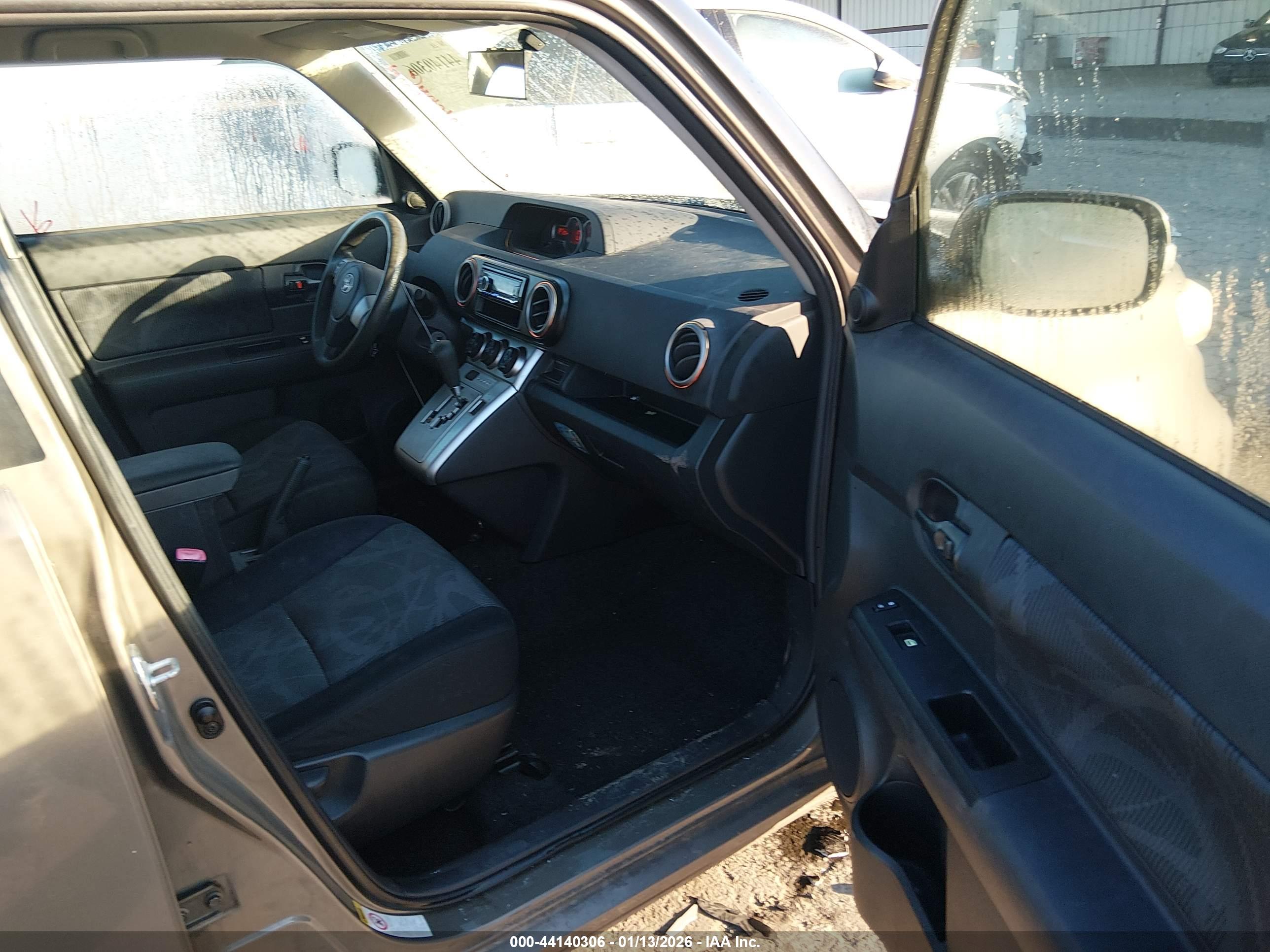SCION XB image 5