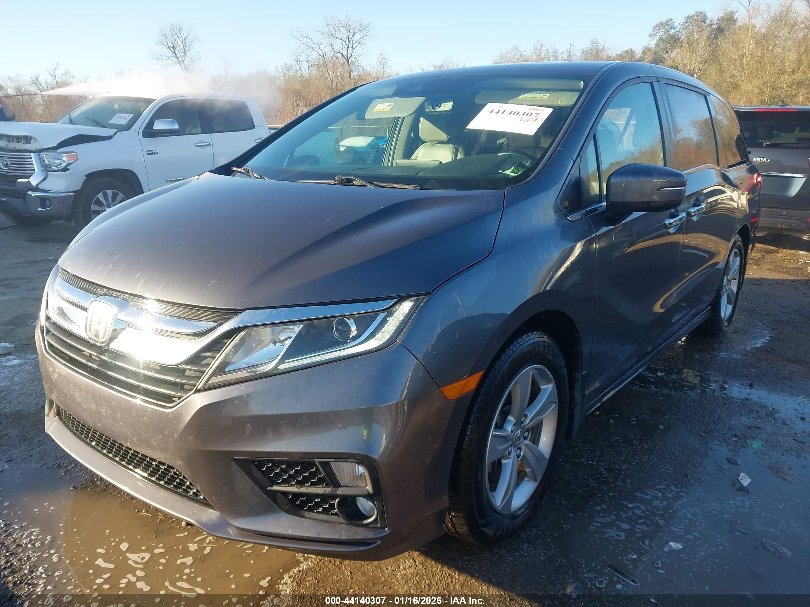 HONDA ODYSSEY image 2