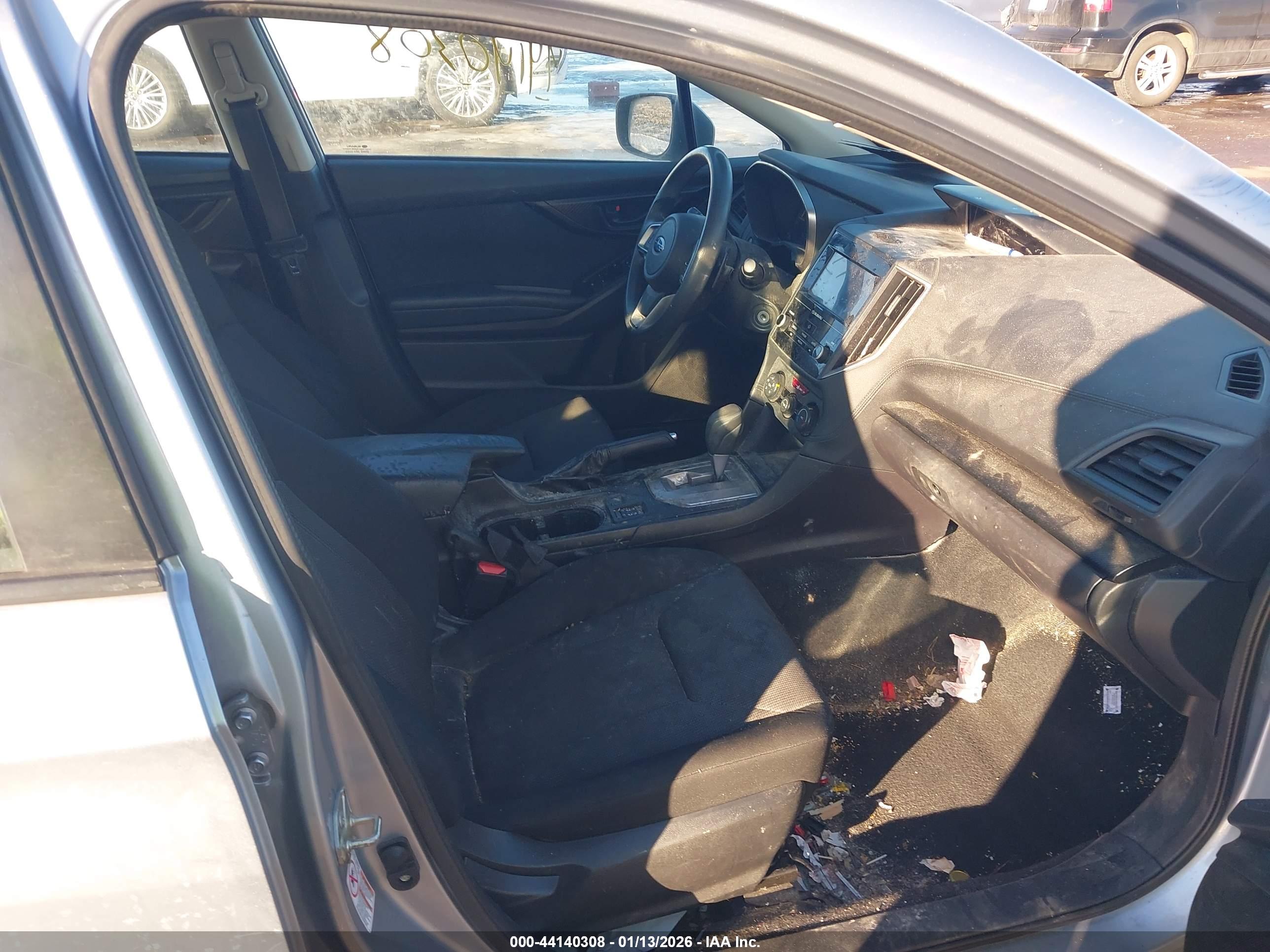 SUBARU IMPREZA image 5