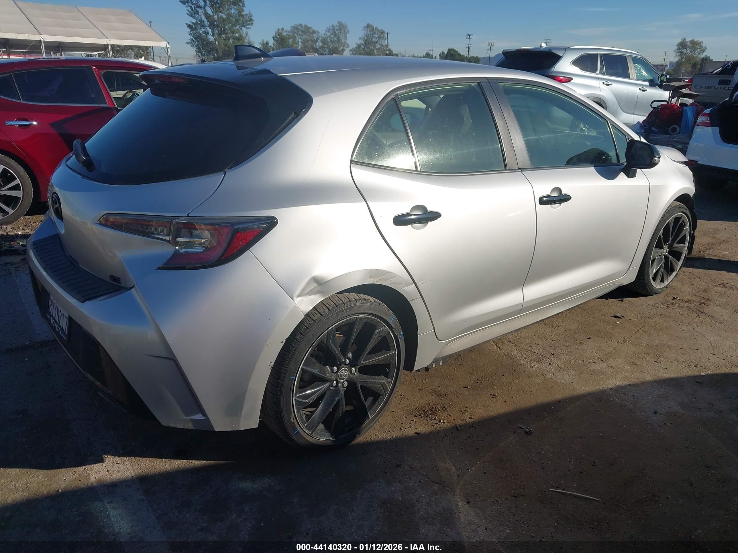 TOYOTA COROLLA image 4