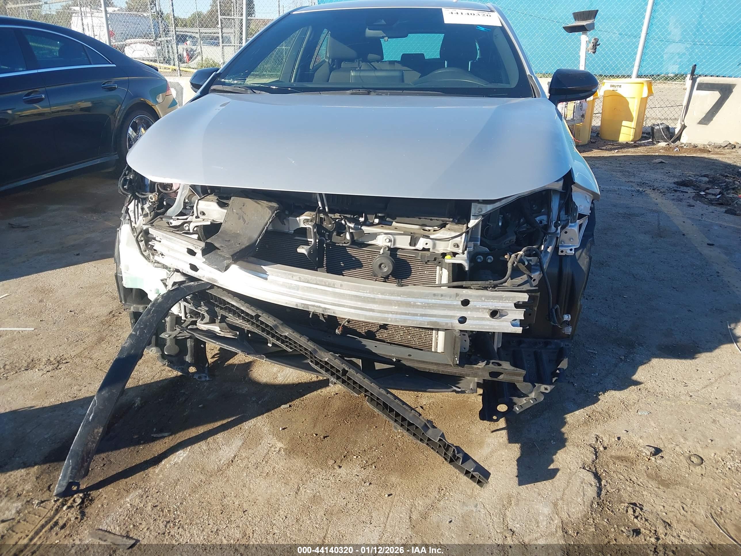 TOYOTA COROLLA image 6