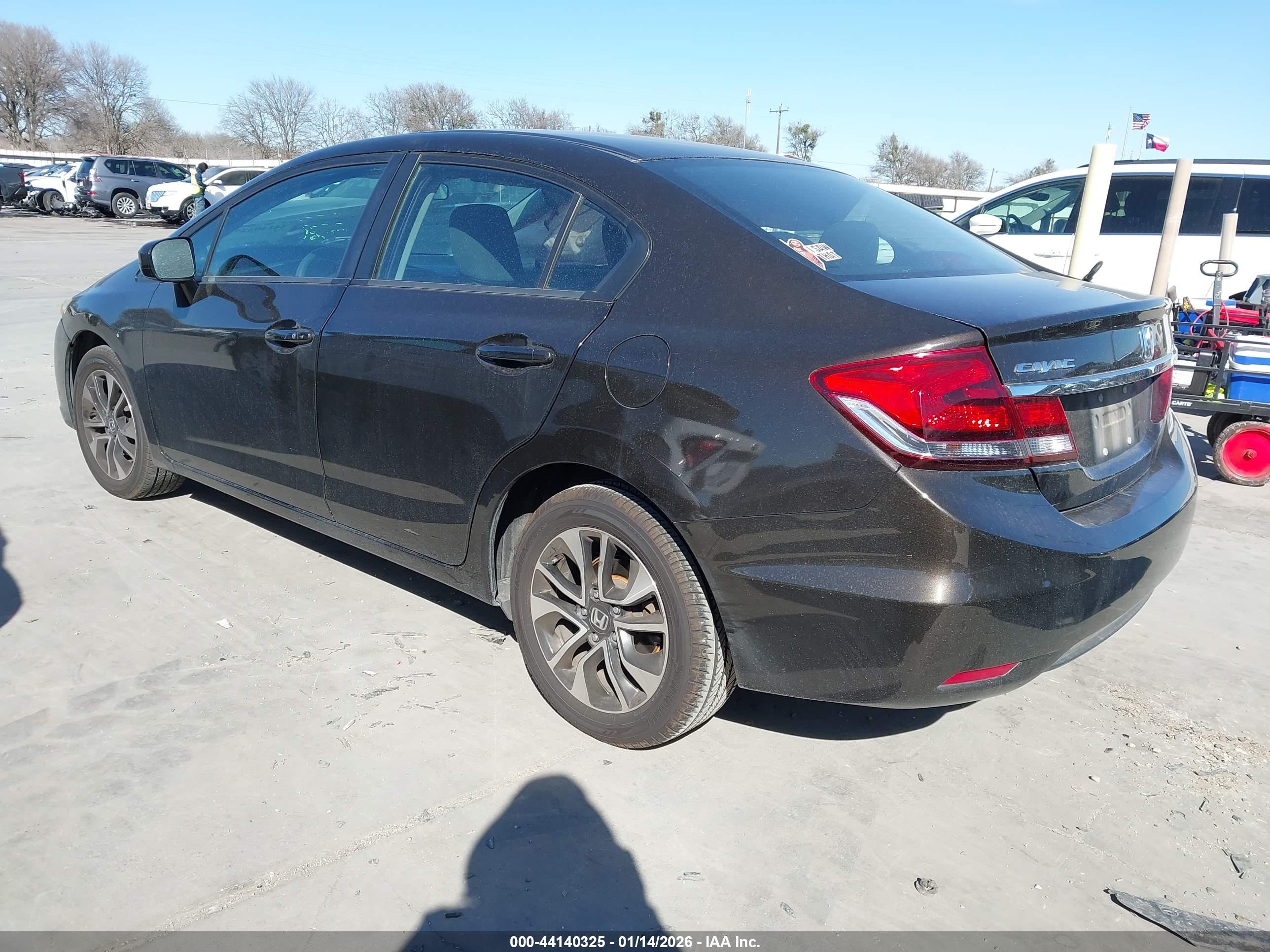HONDA CIVIC image 3