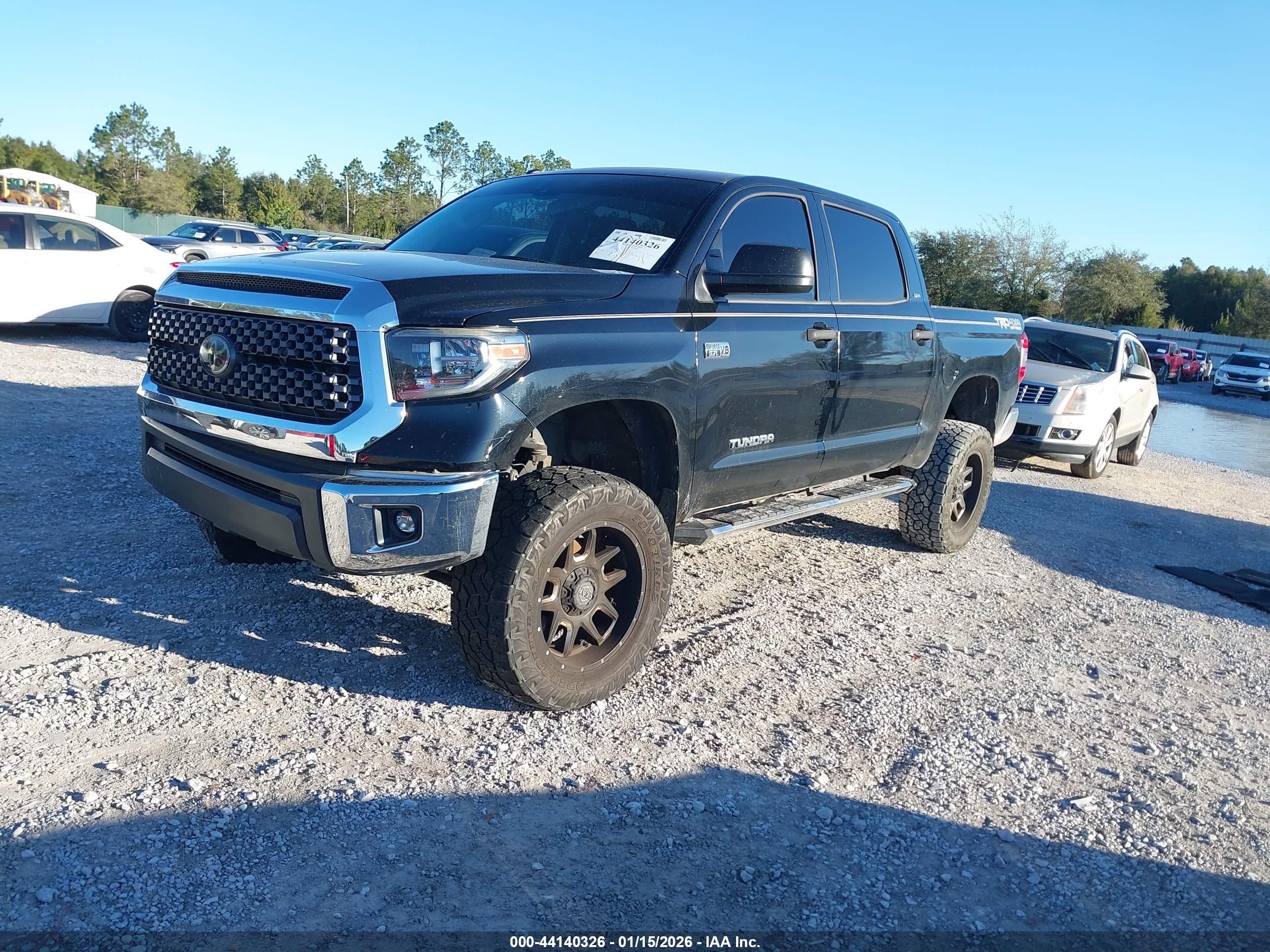 TOYOTA TUNDRA image 2
