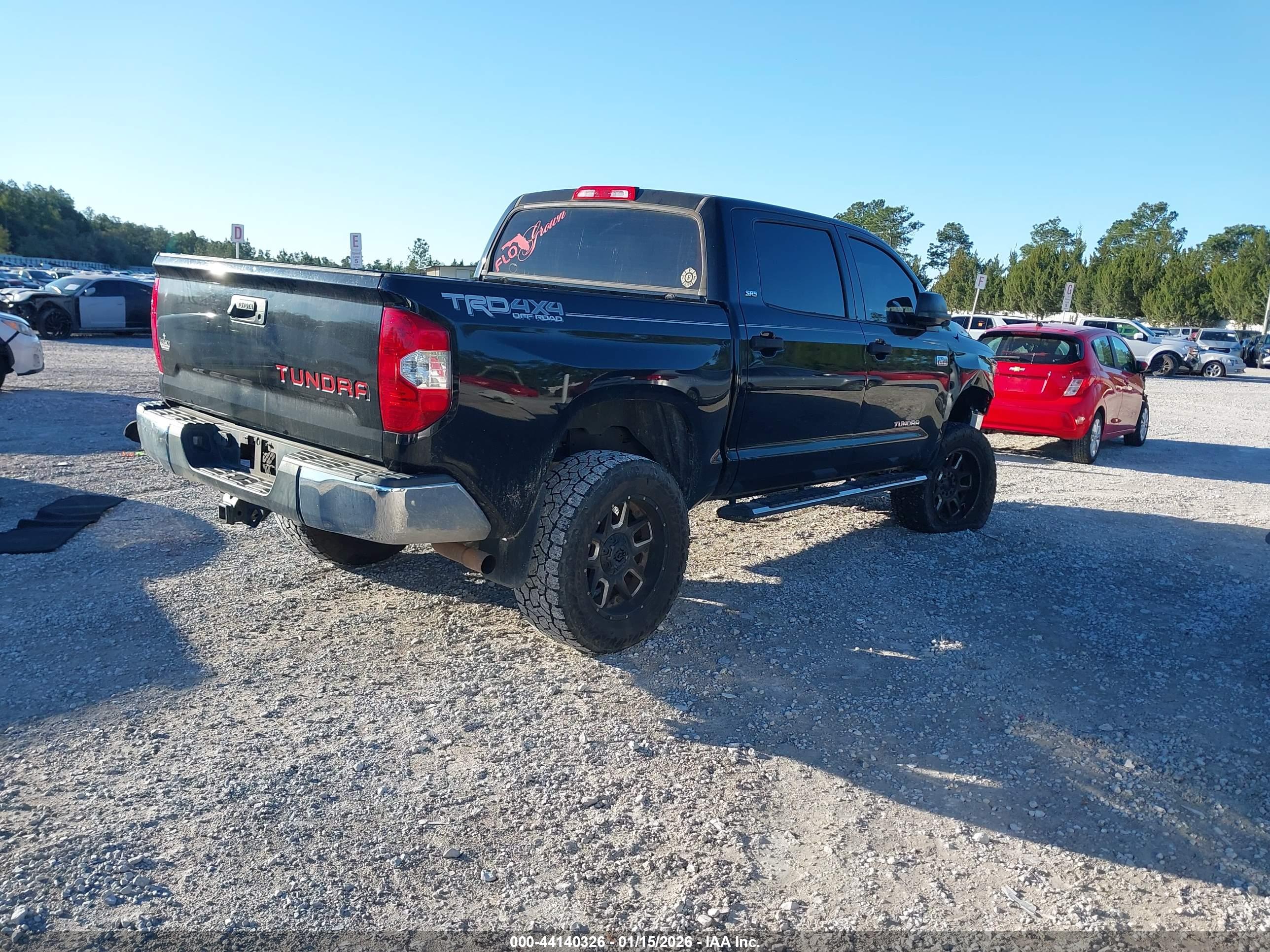 TOYOTA TUNDRA image 4