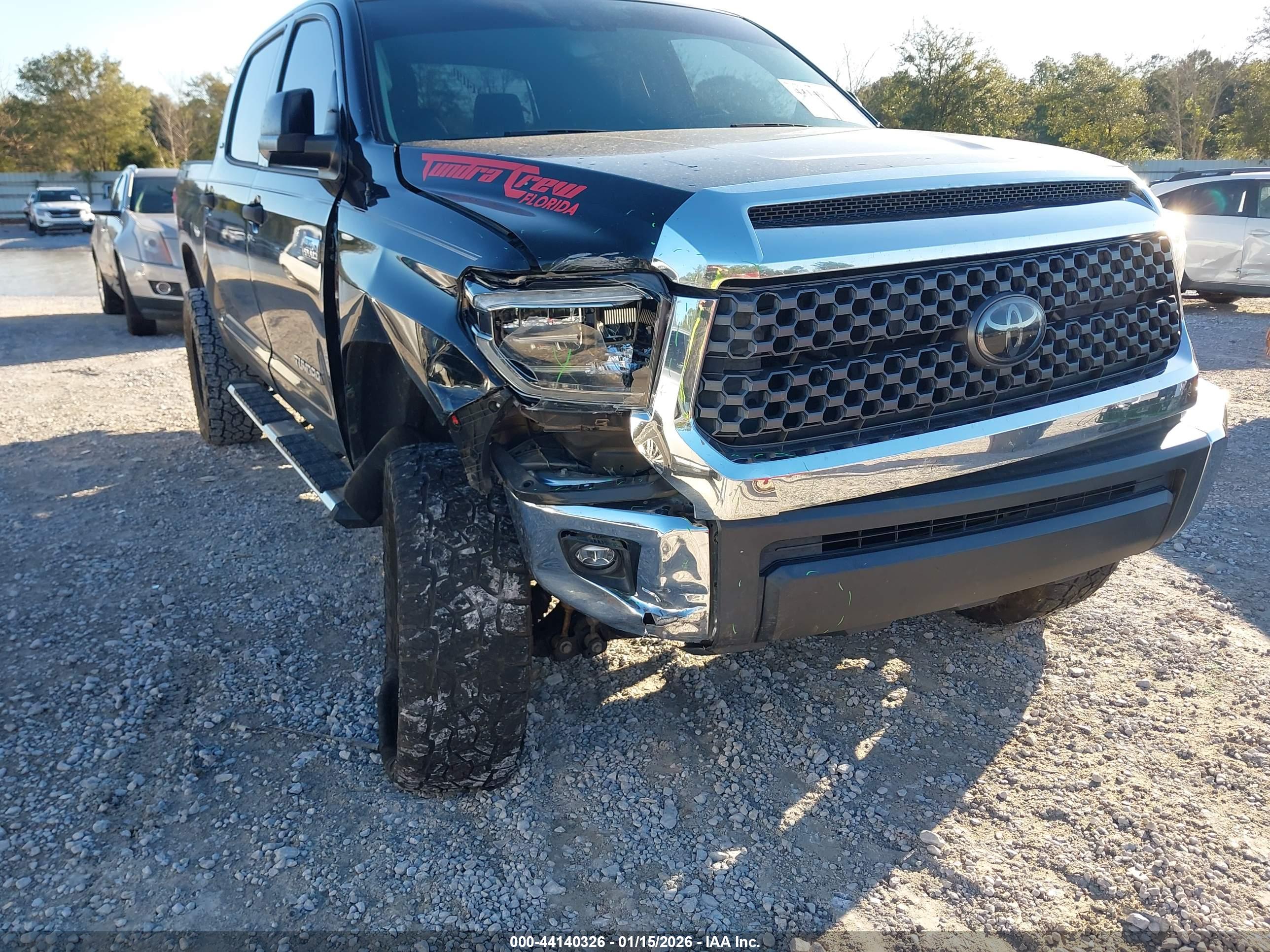 TOYOTA TUNDRA image 6