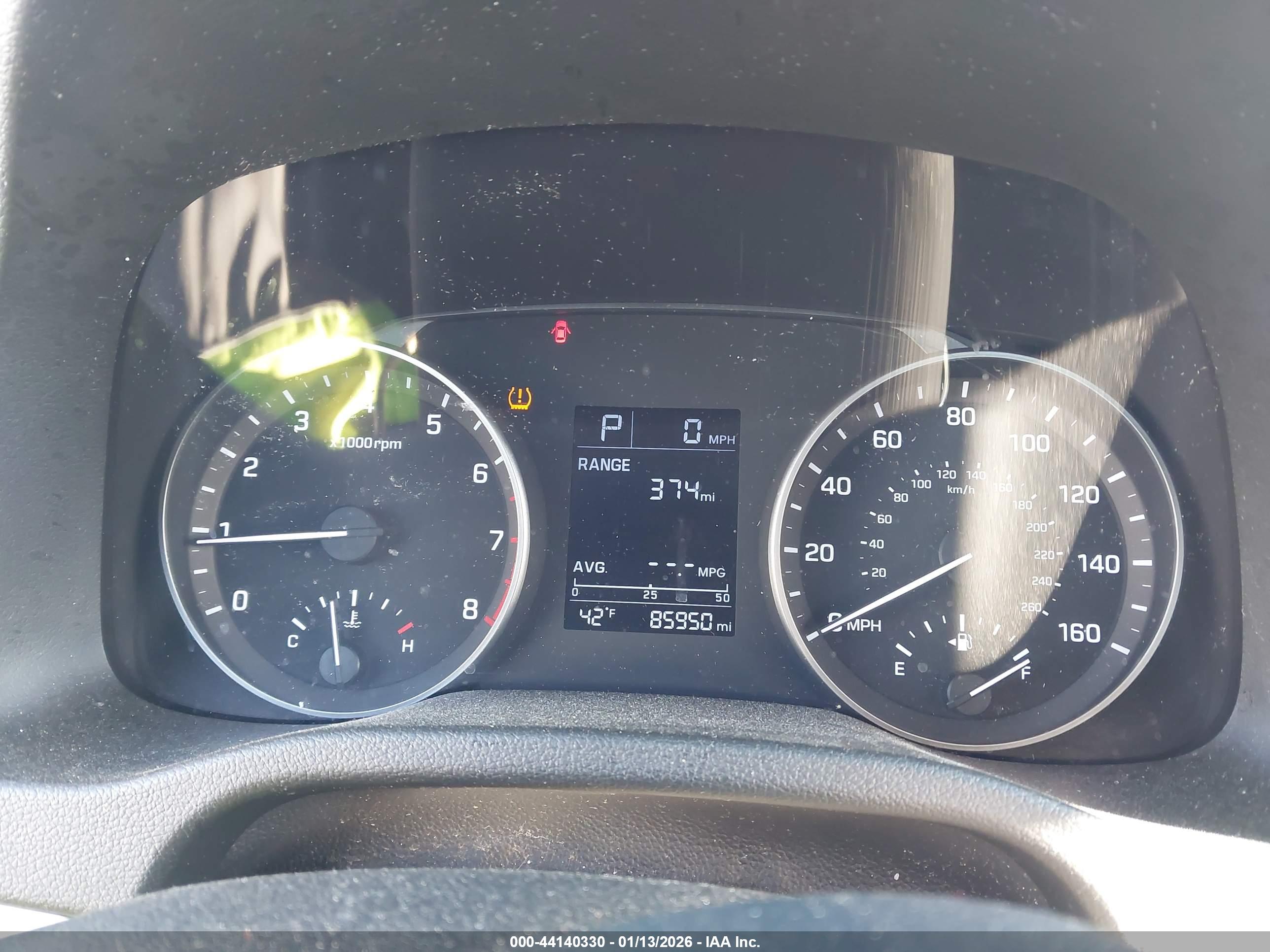 HYUNDAI ELANTRA image 7
