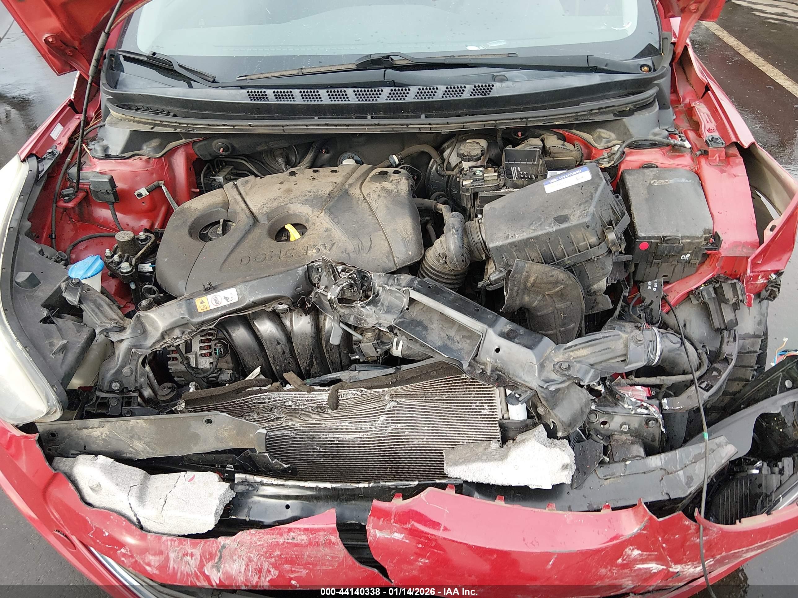 HYUNDAI ELANTRA image 10